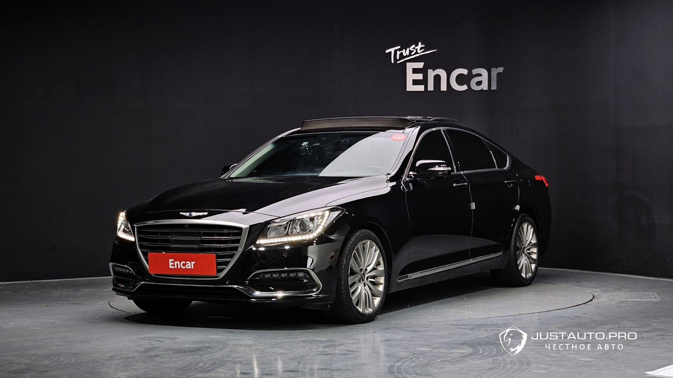 Автомобиль Genesis G80