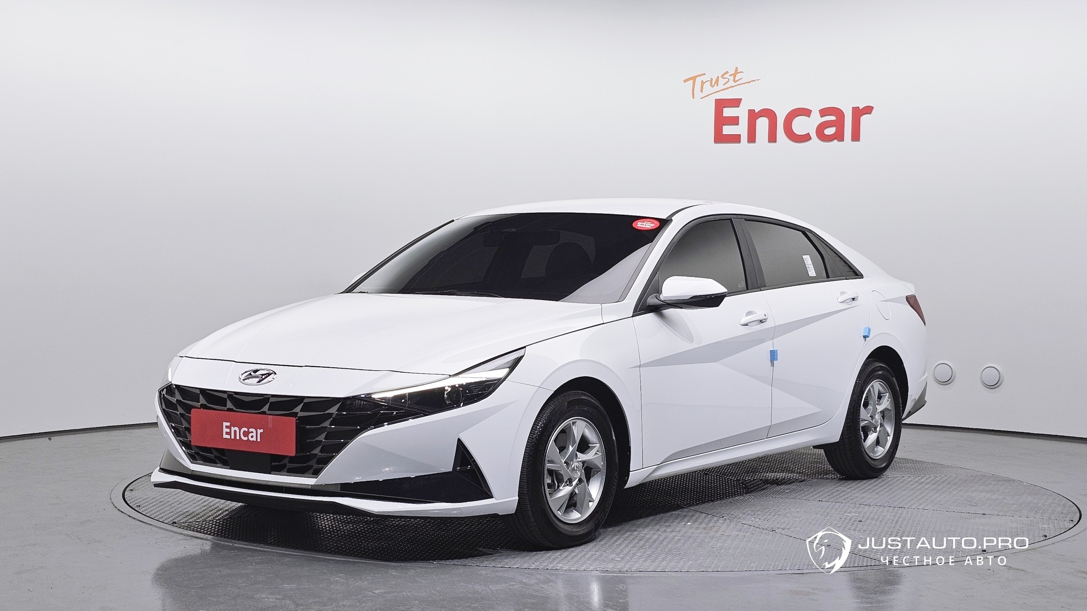 Автомобиль Hyundai AVANTE