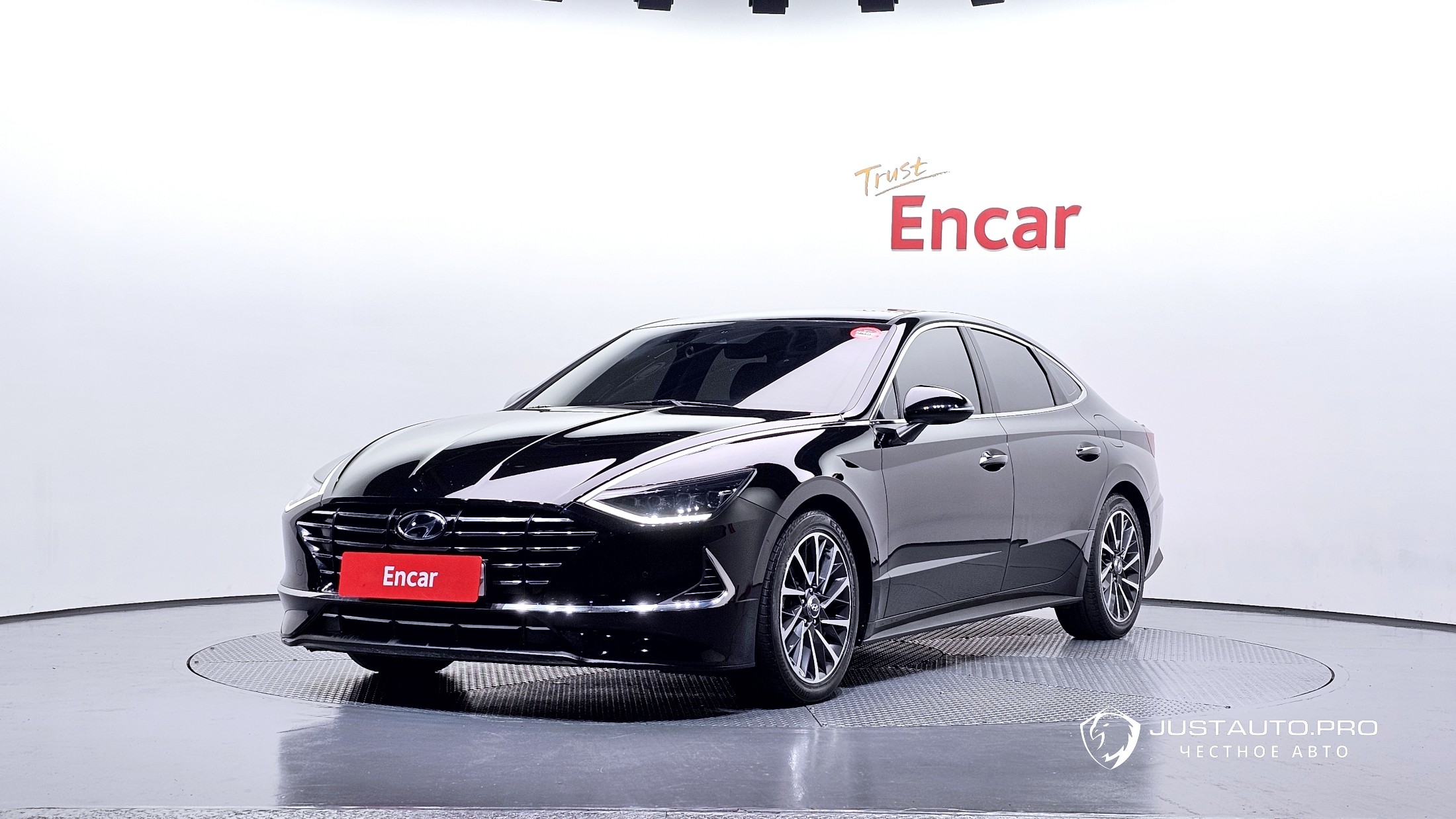 Автомобиль Hyundai Sonata