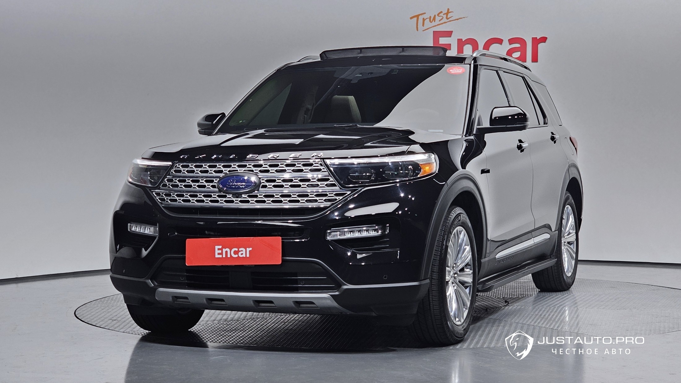 Автомобиль Ford Explorer