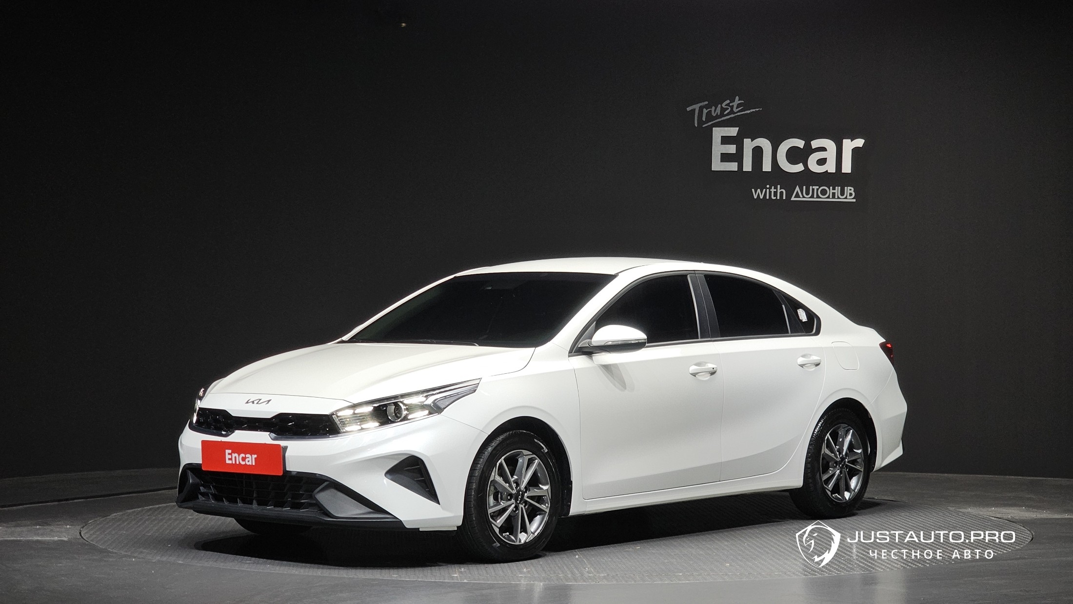 Автомобиль Kia K3