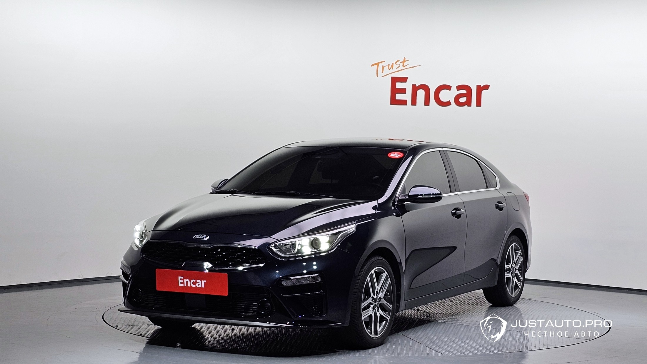 Автомобиль Kia K3