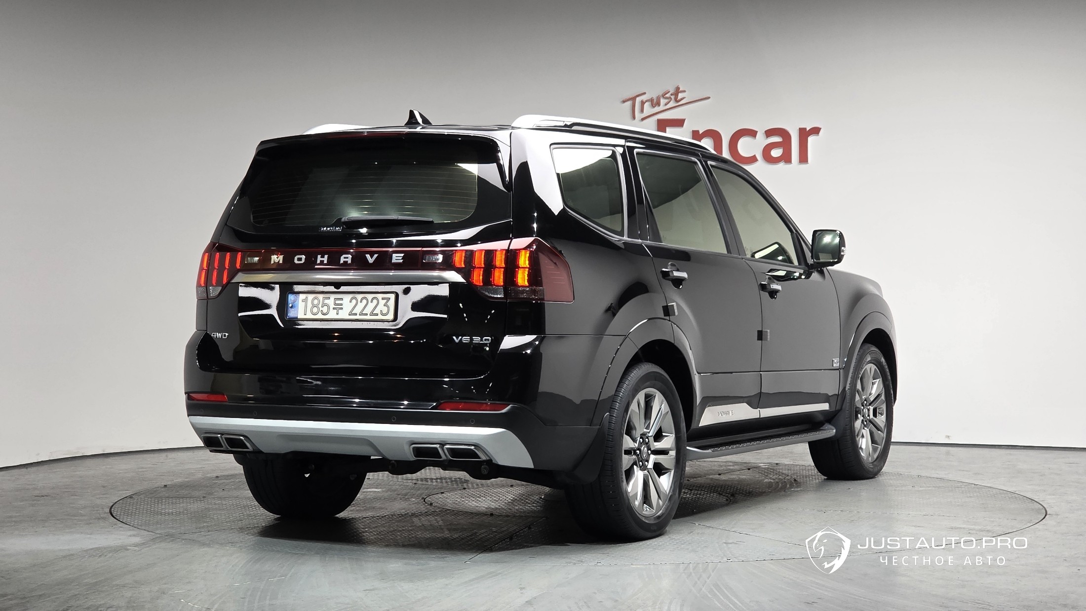 Автомобиль Kia Mohave