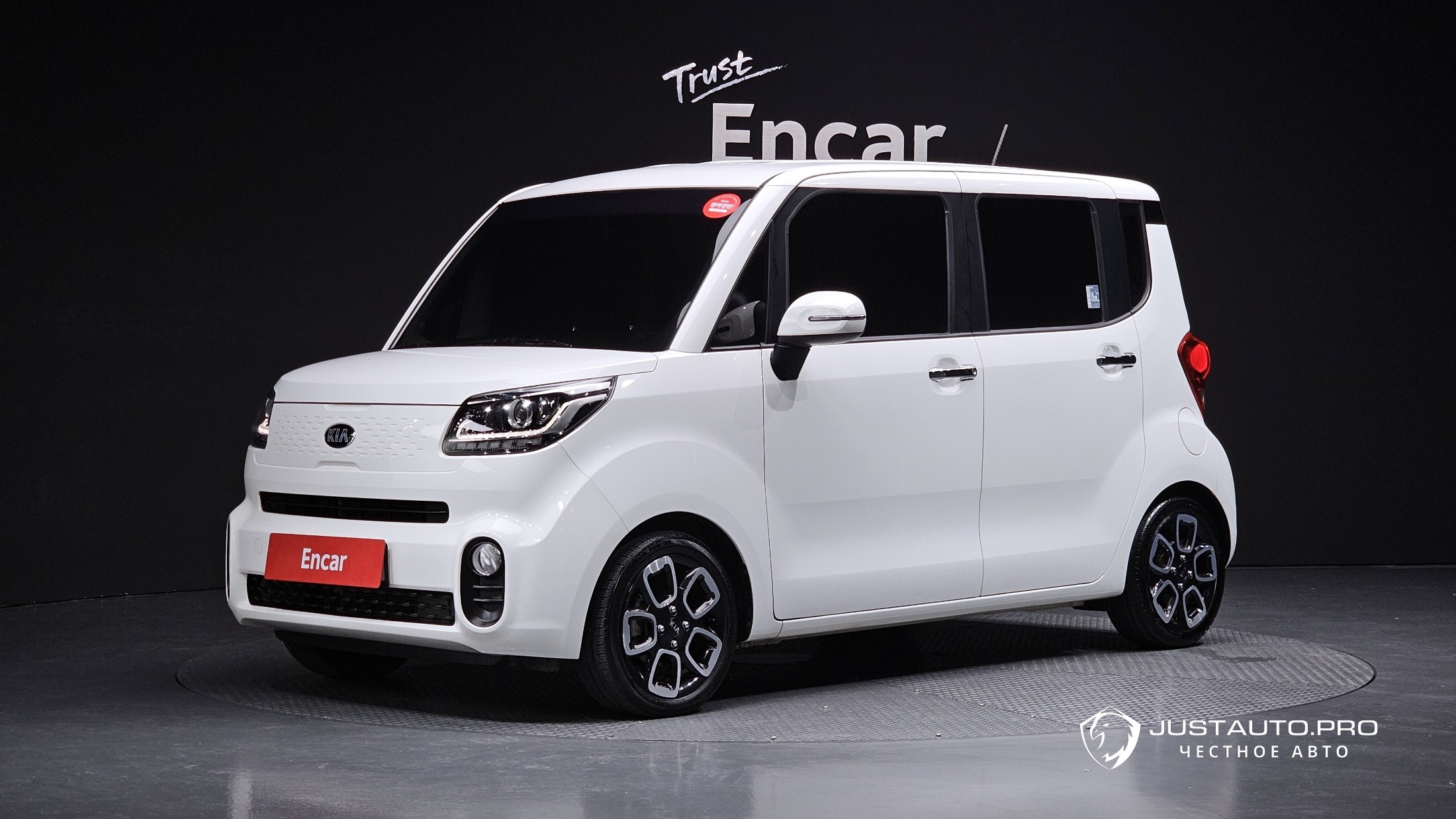 Автомобиль Kia RAY
