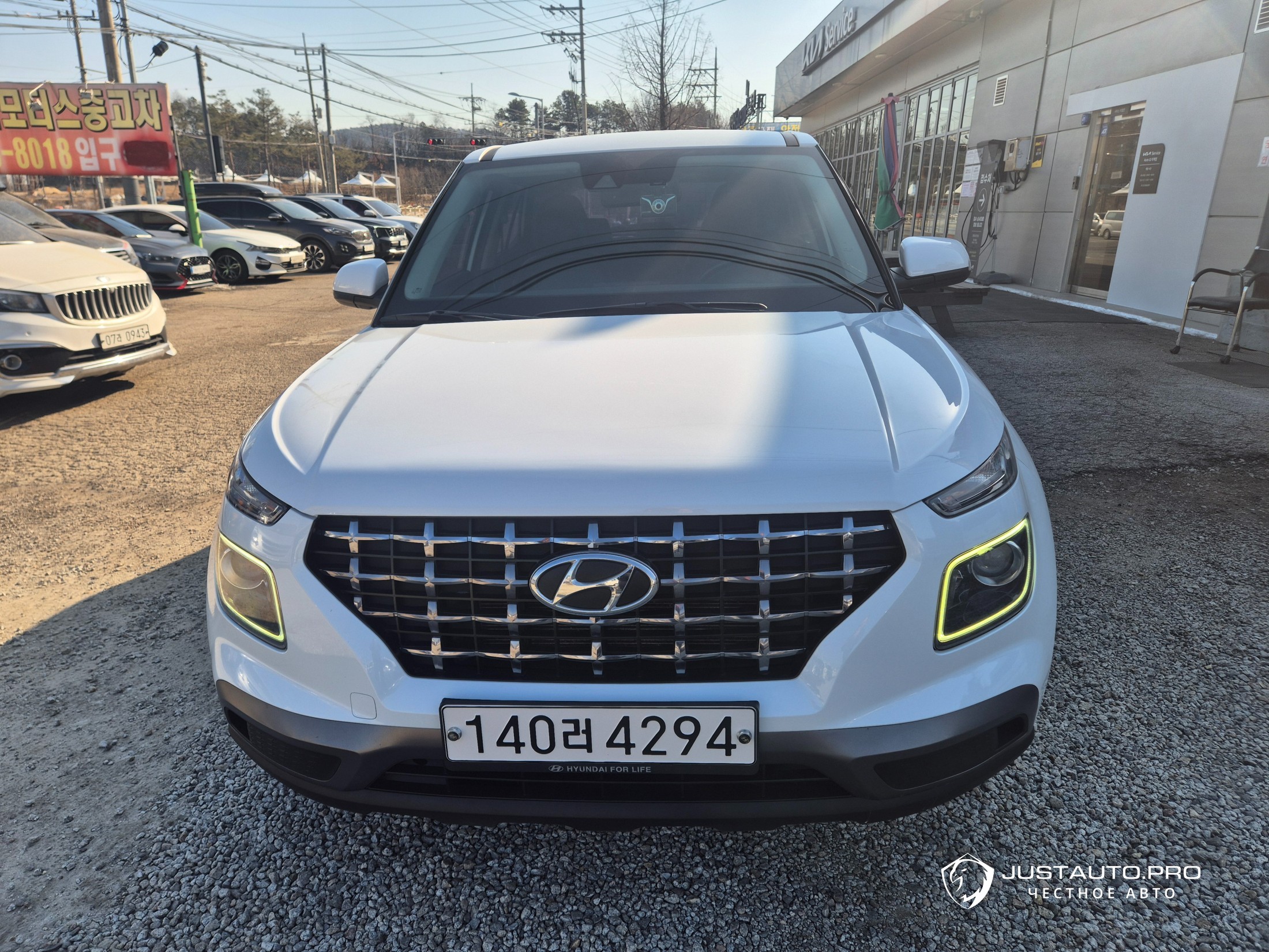 Автомобиль Hyundai Venue