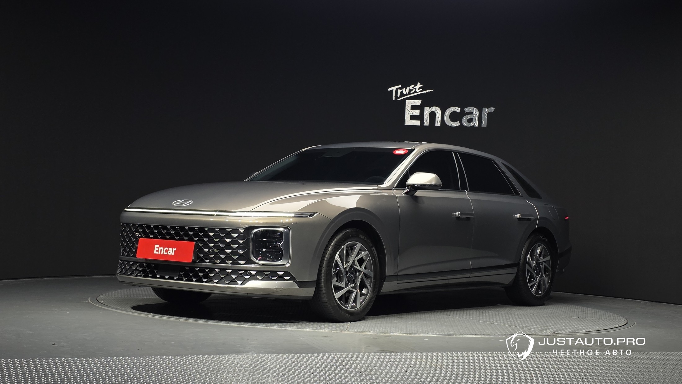 Автомобиль Hyundai Grandeur