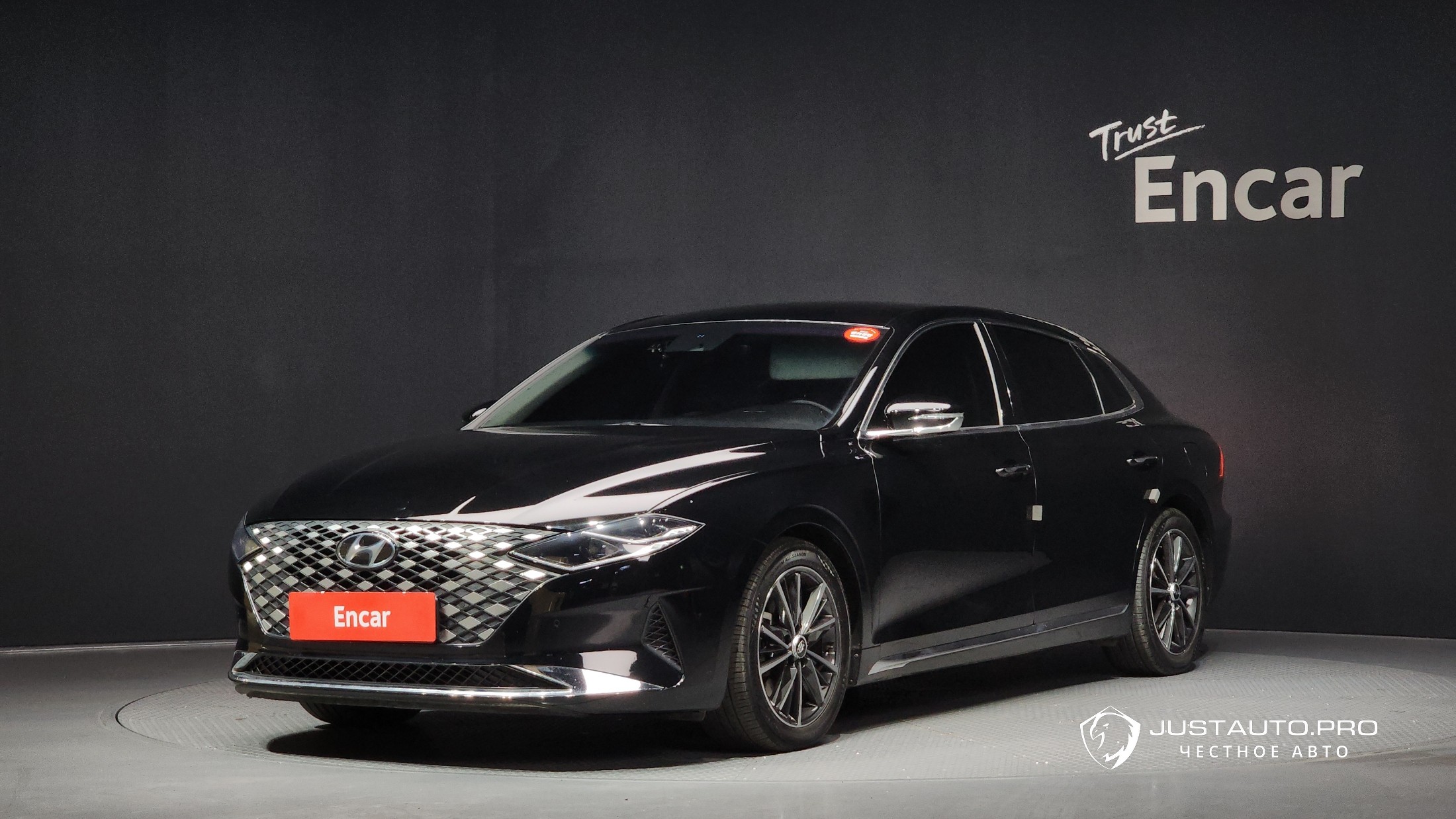 Автомобиль Hyundai Grandeur