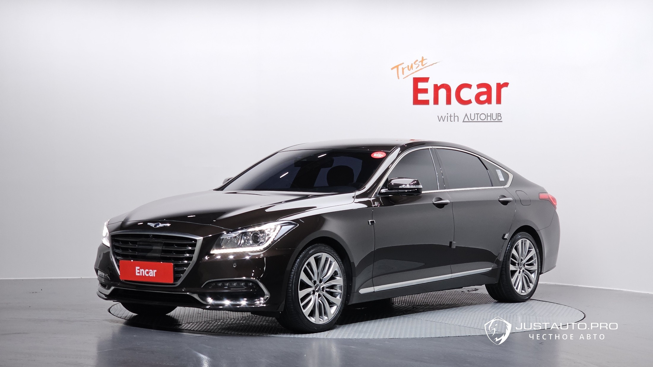 Автомобиль Genesis G80
