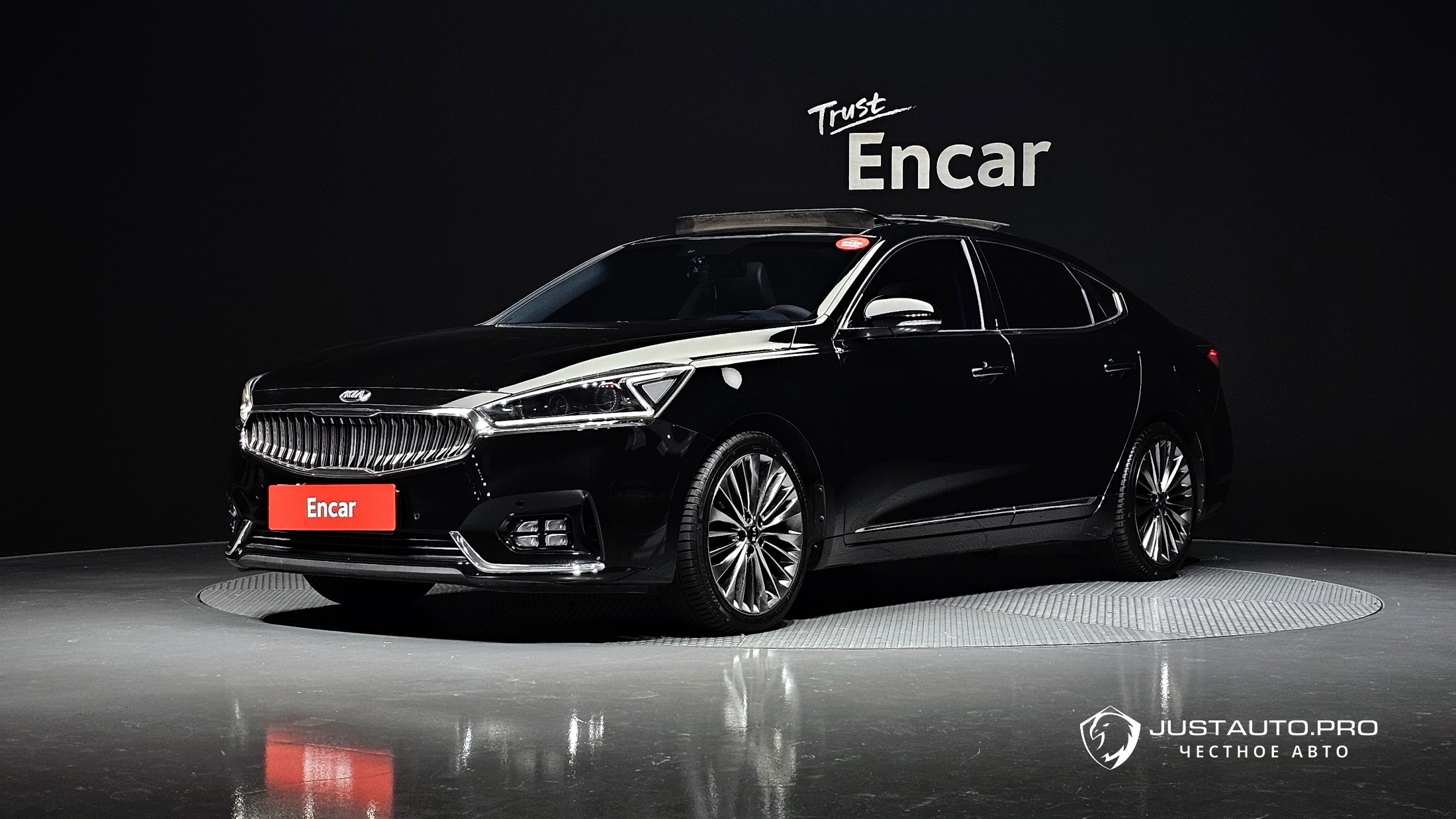 Автомобиль Kia K7