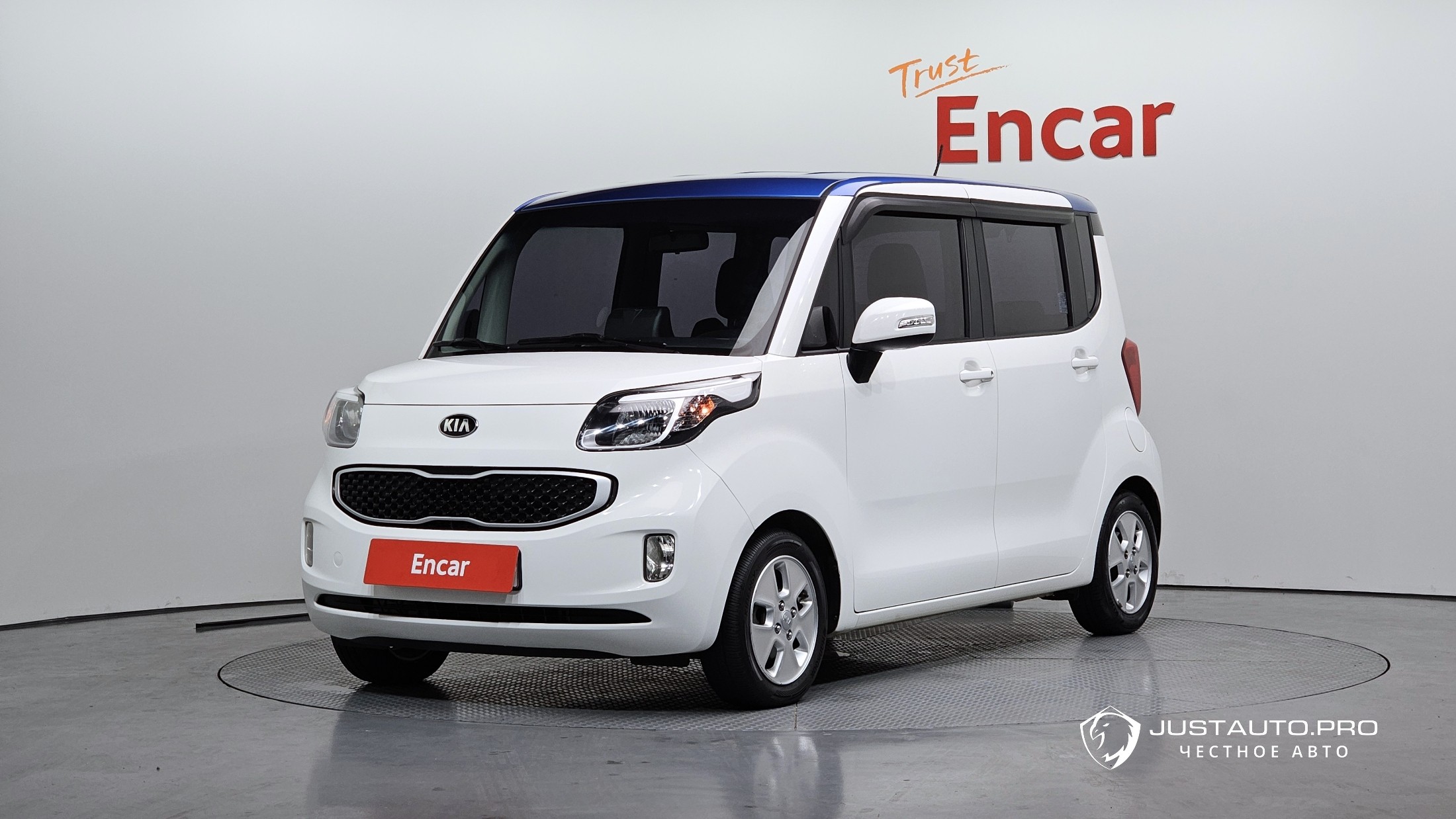 Автомобиль Kia RAY