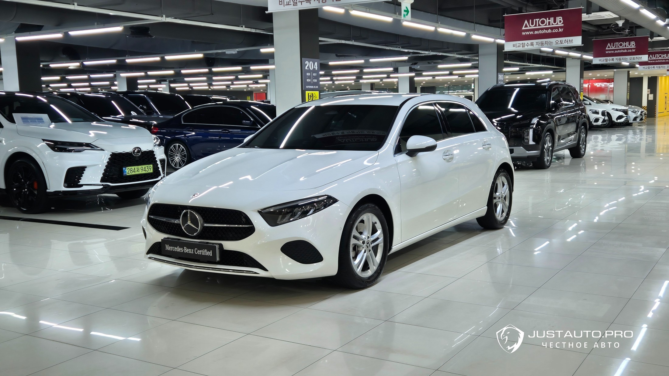 Автомобиль Mercedes-Benz A-Class