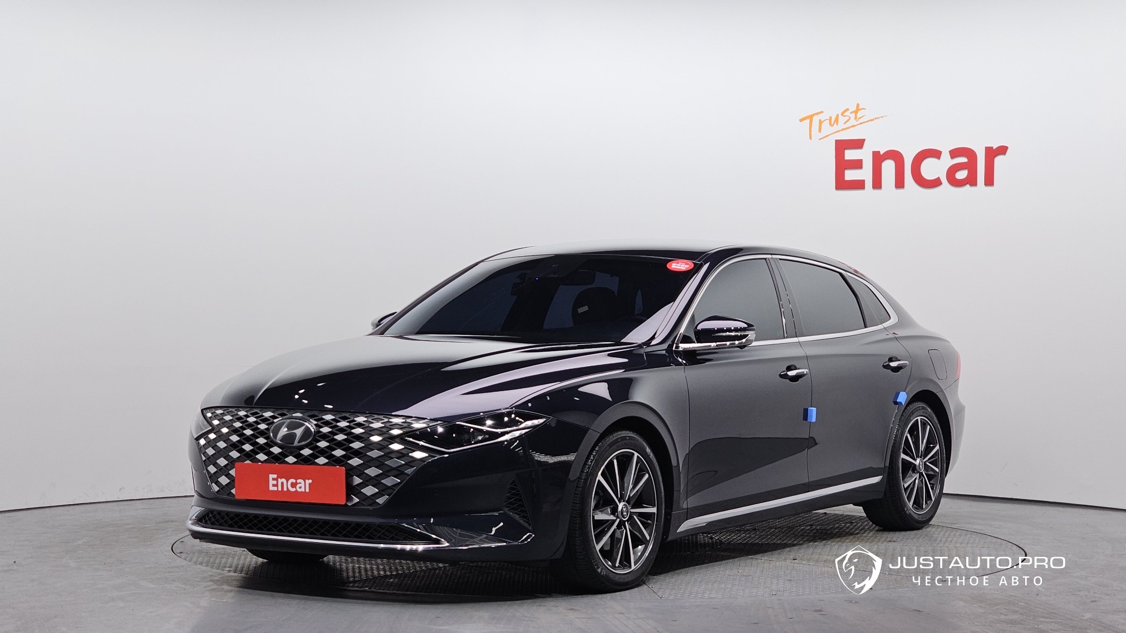 Автомобиль Hyundai Grandeur