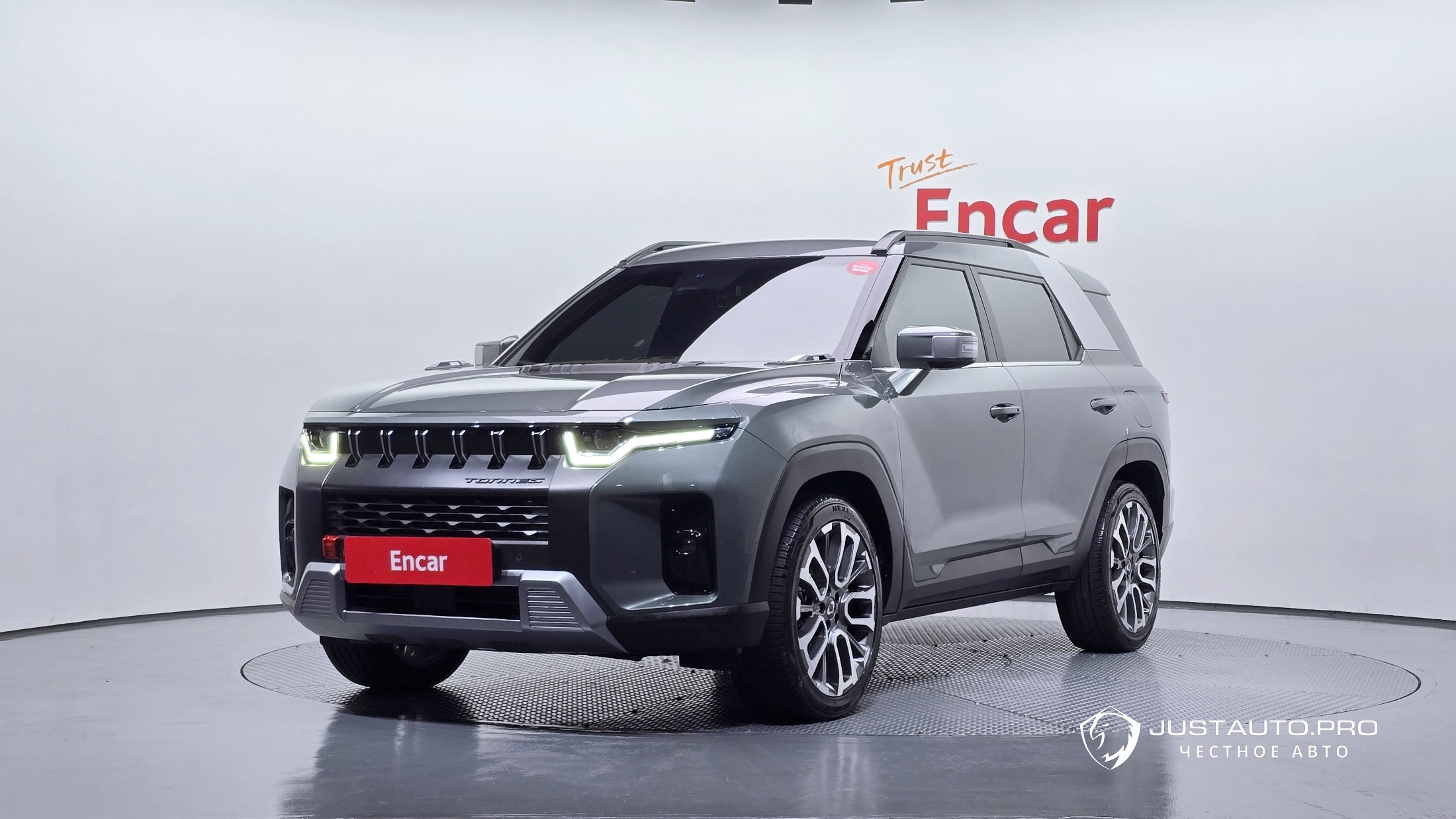 Автомобиль KG_Mobility_Ssangyong Torres