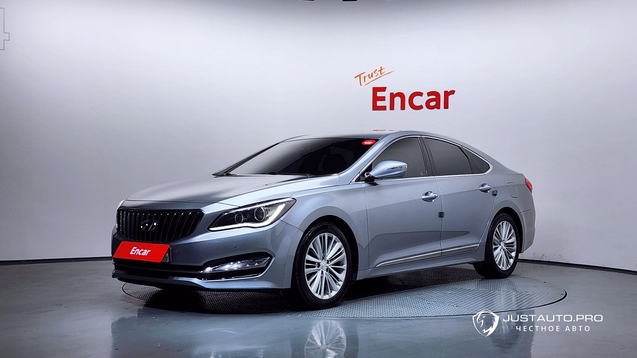 Автомобиль Hyundai Aslan