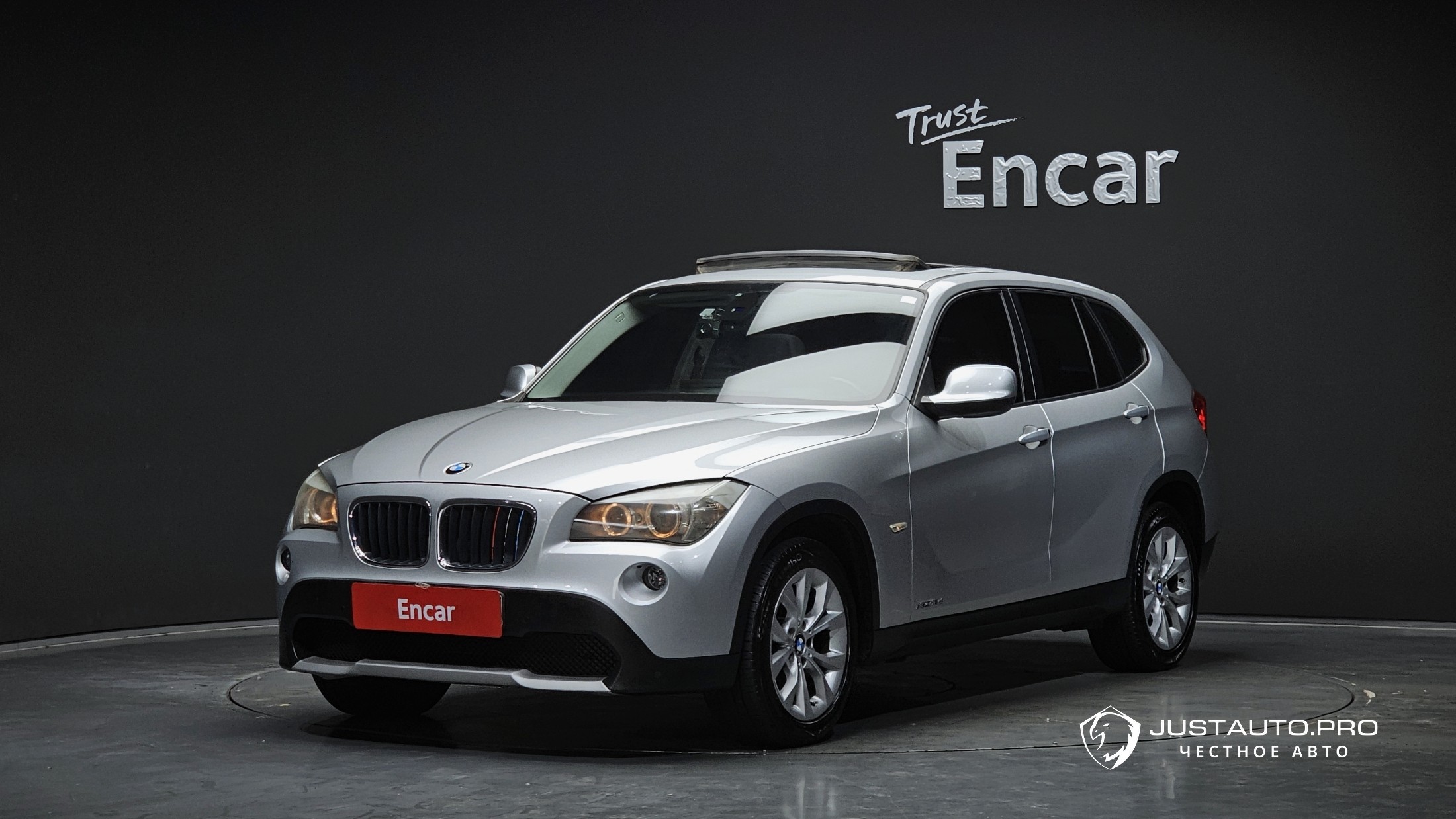 Автомобиль BMW X1