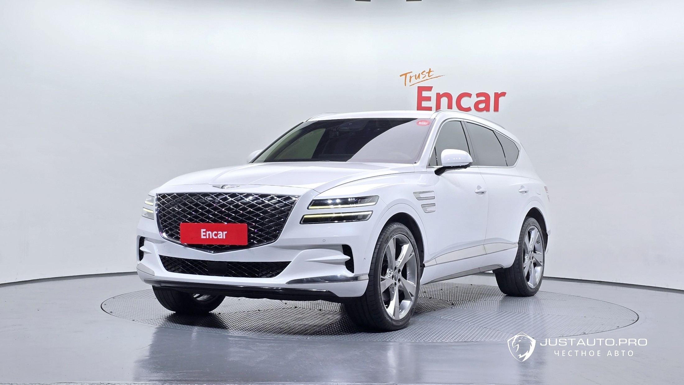 Автомобиль Genesis GV80