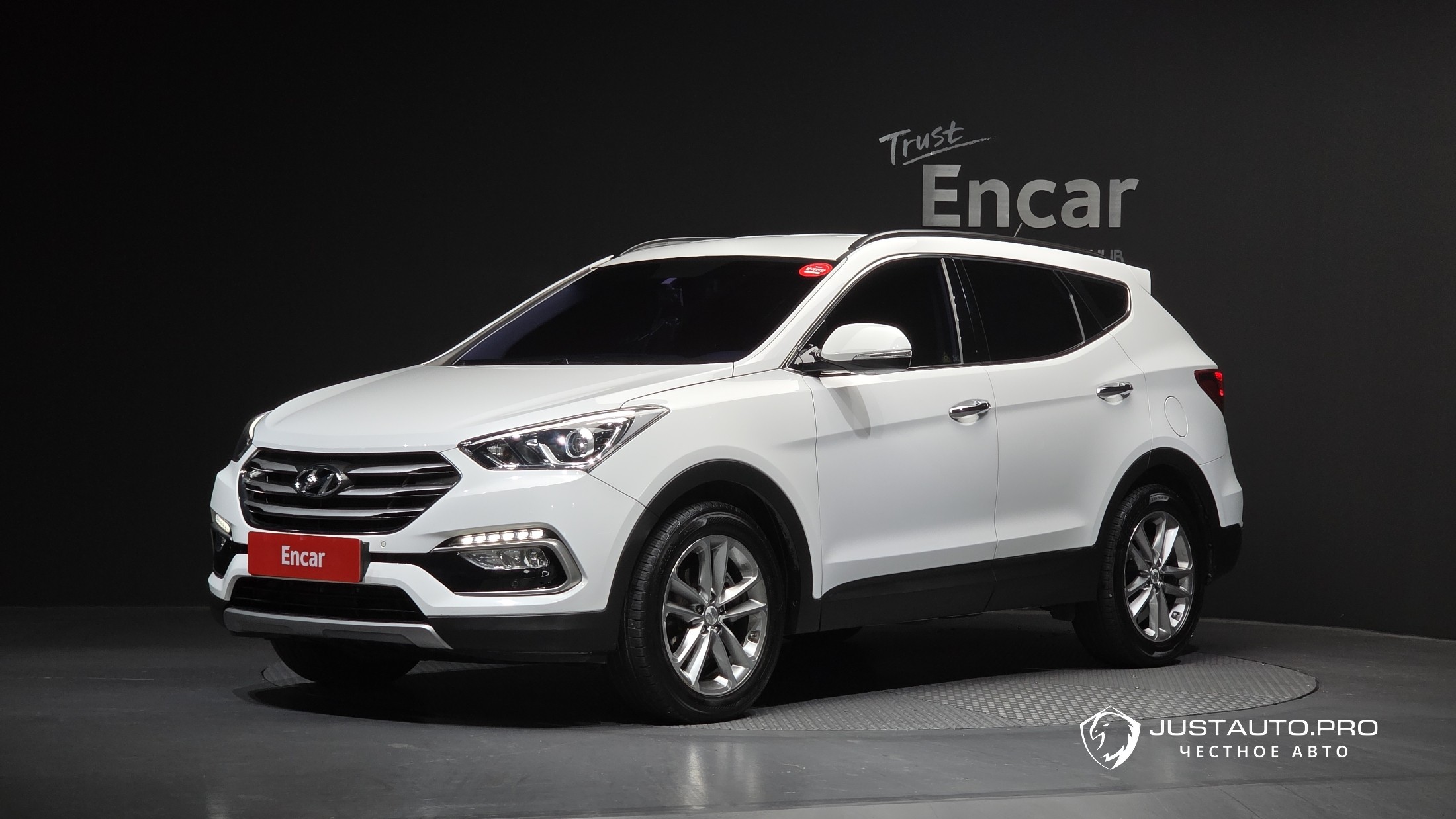 Автомобиль Hyundai Santafe