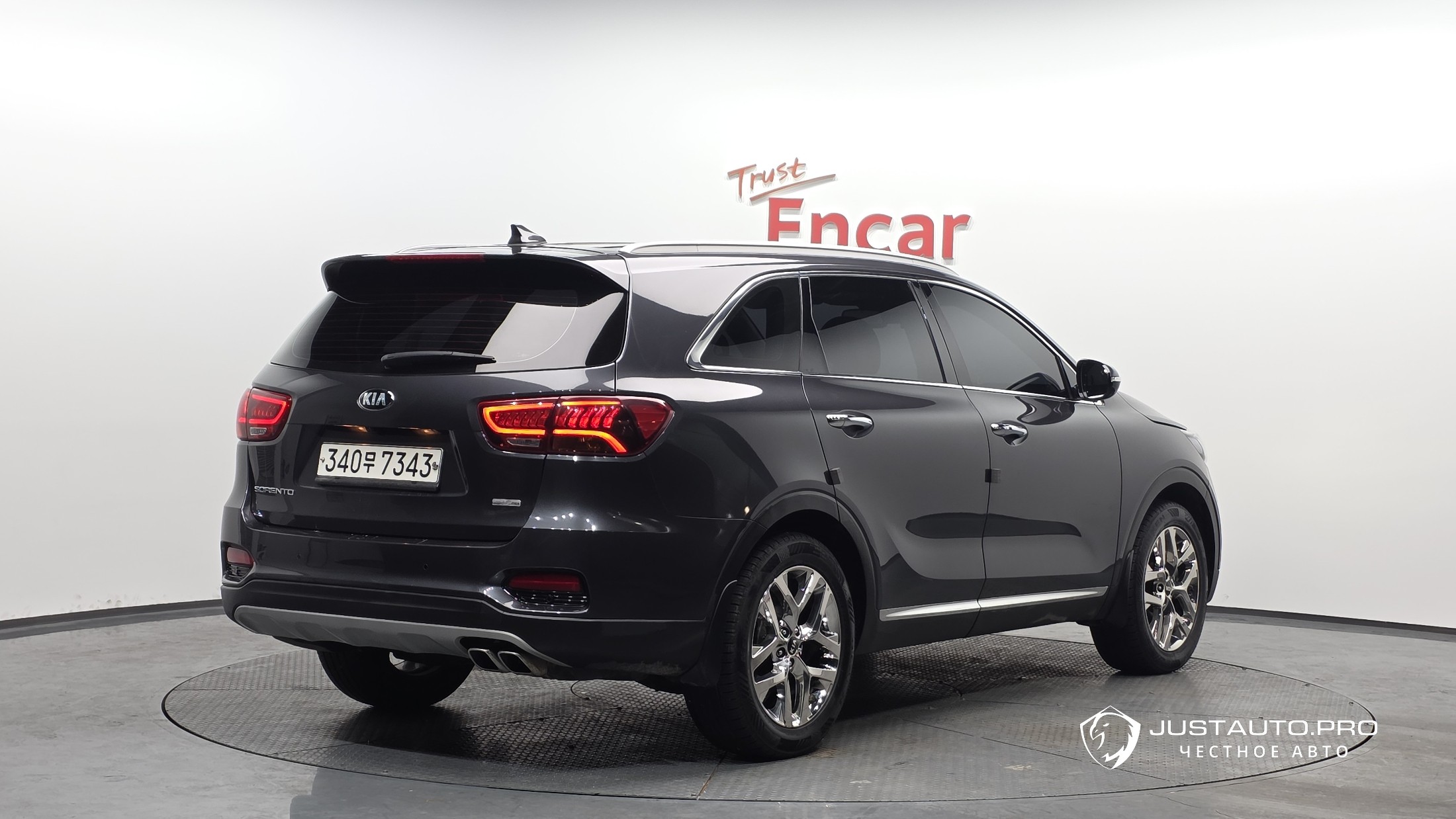 Автомобиль Kia Sorento