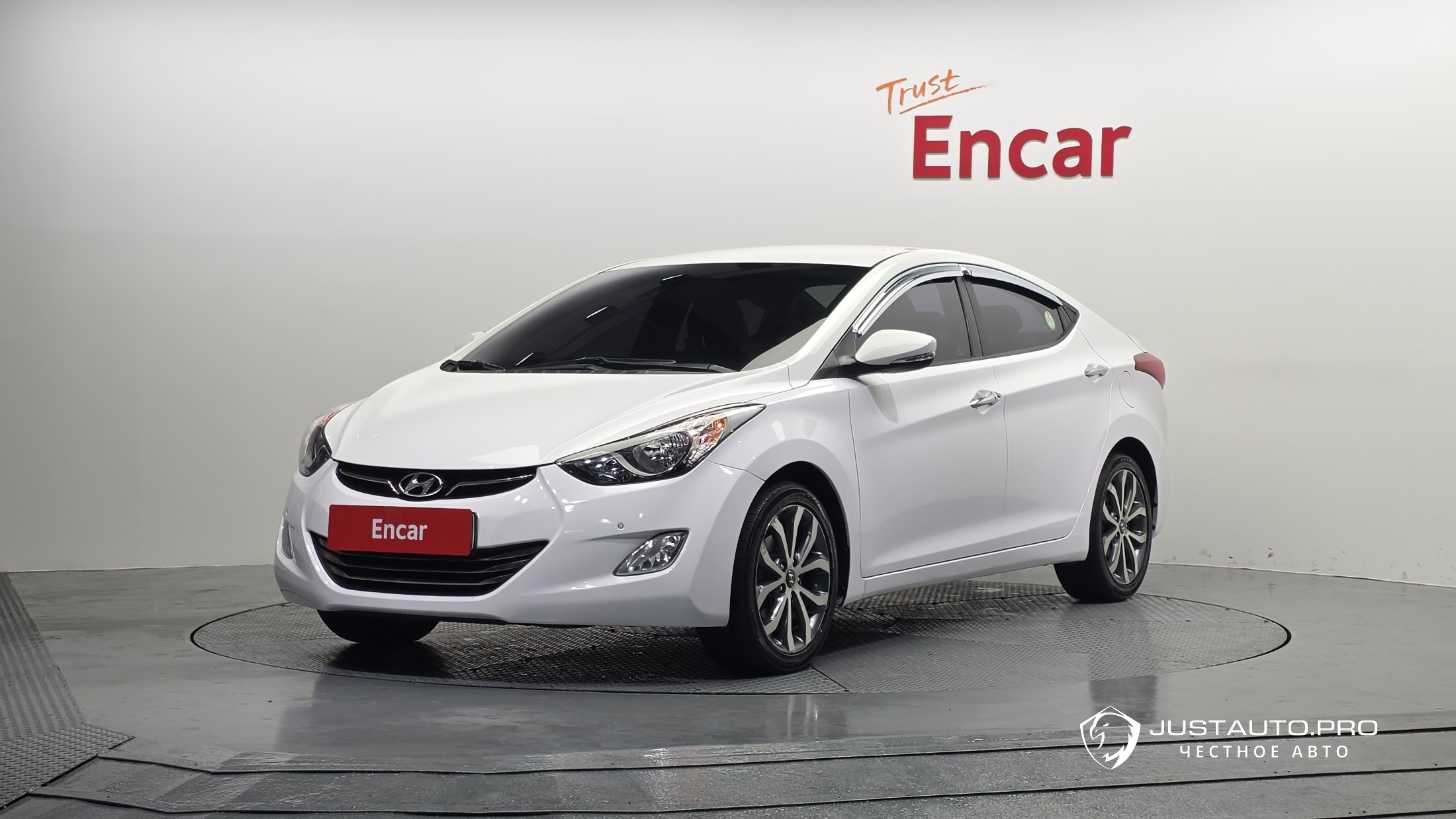 Автомобиль Hyundai AVANTE
