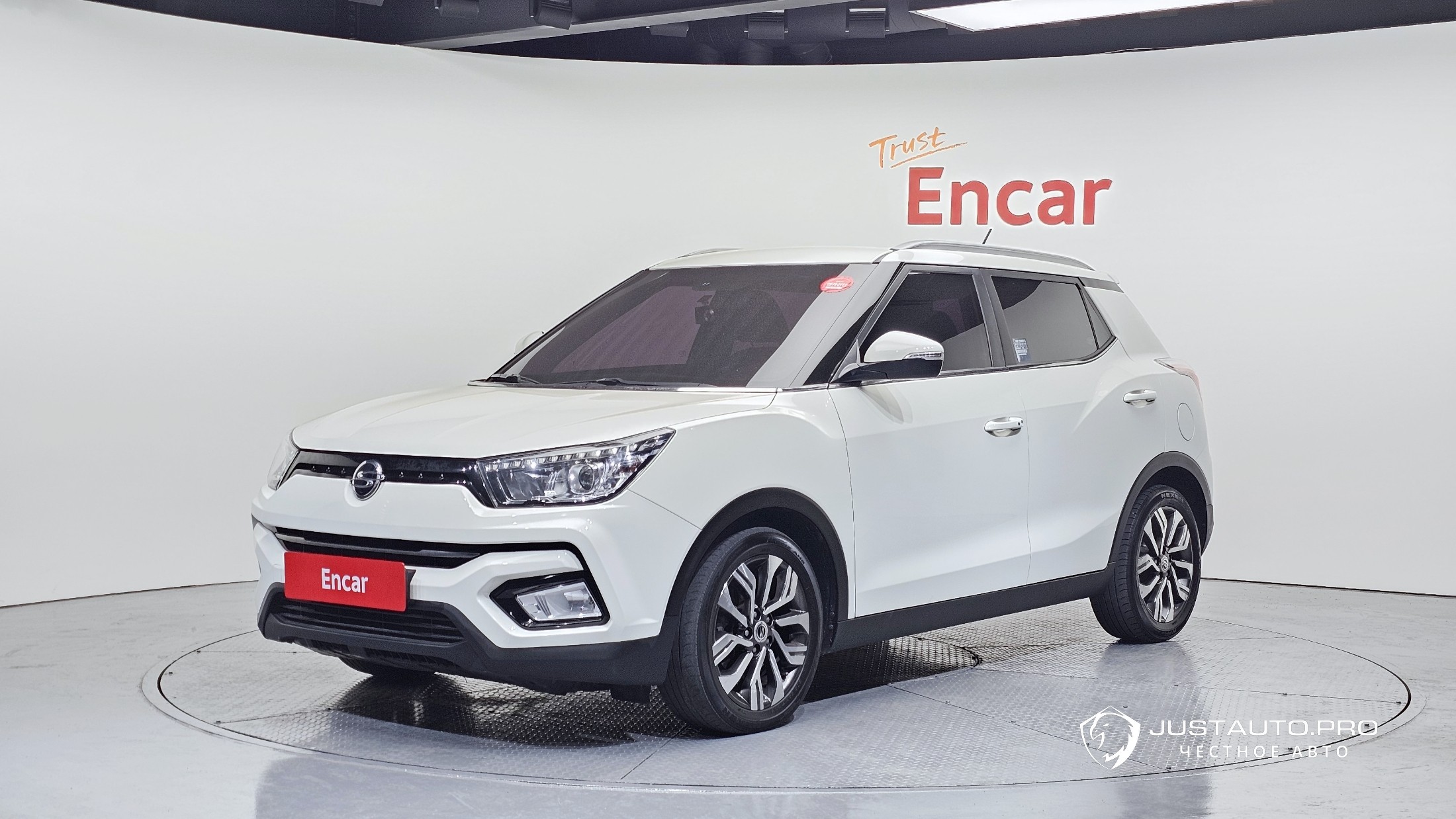 Автомобиль KG_Mobility_Ssangyong TIBOLI