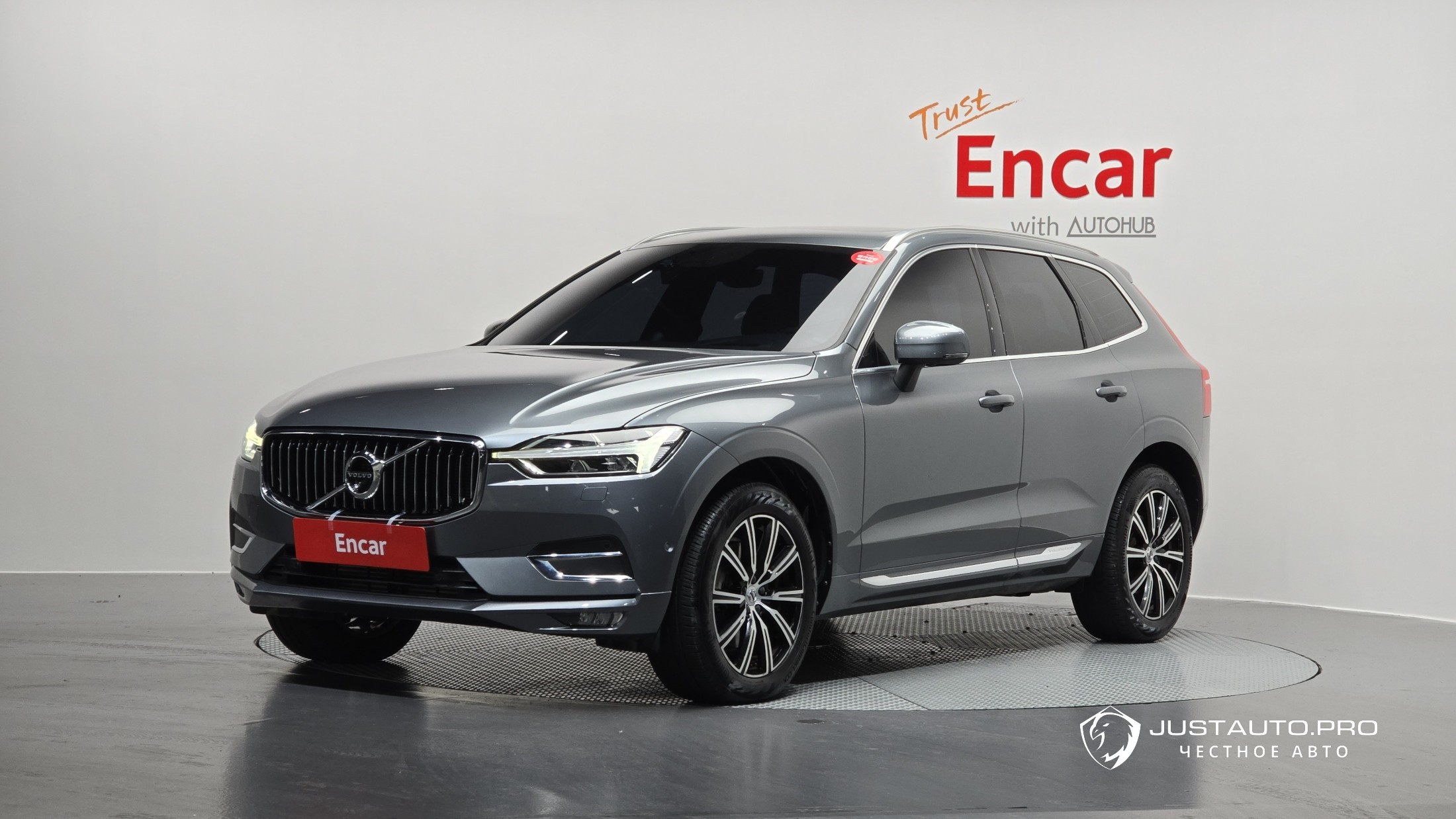 Автомобиль Volvo XC60
