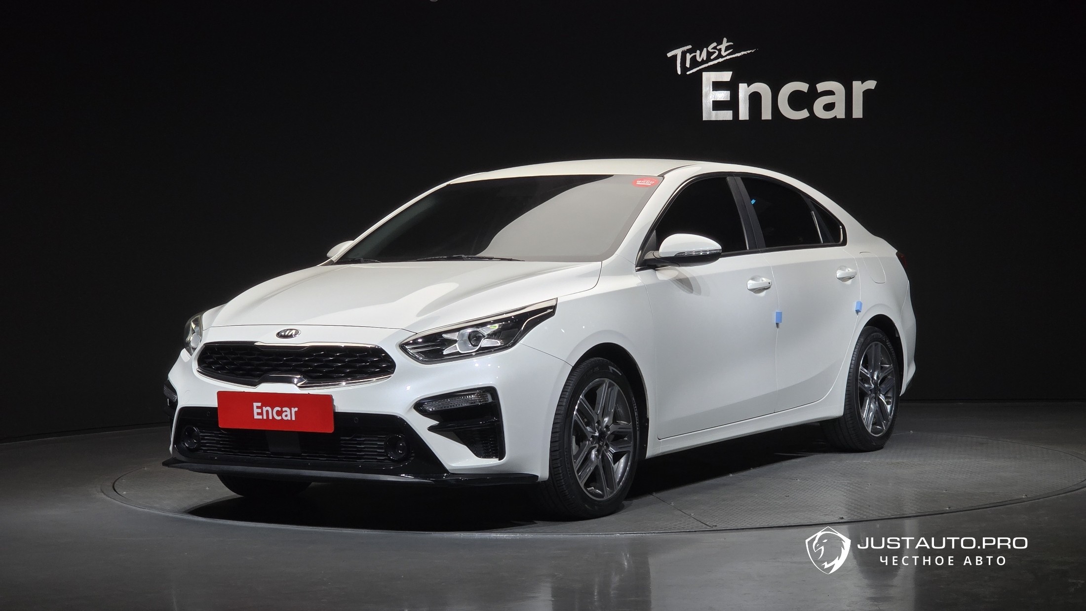 Автомобиль Kia K3