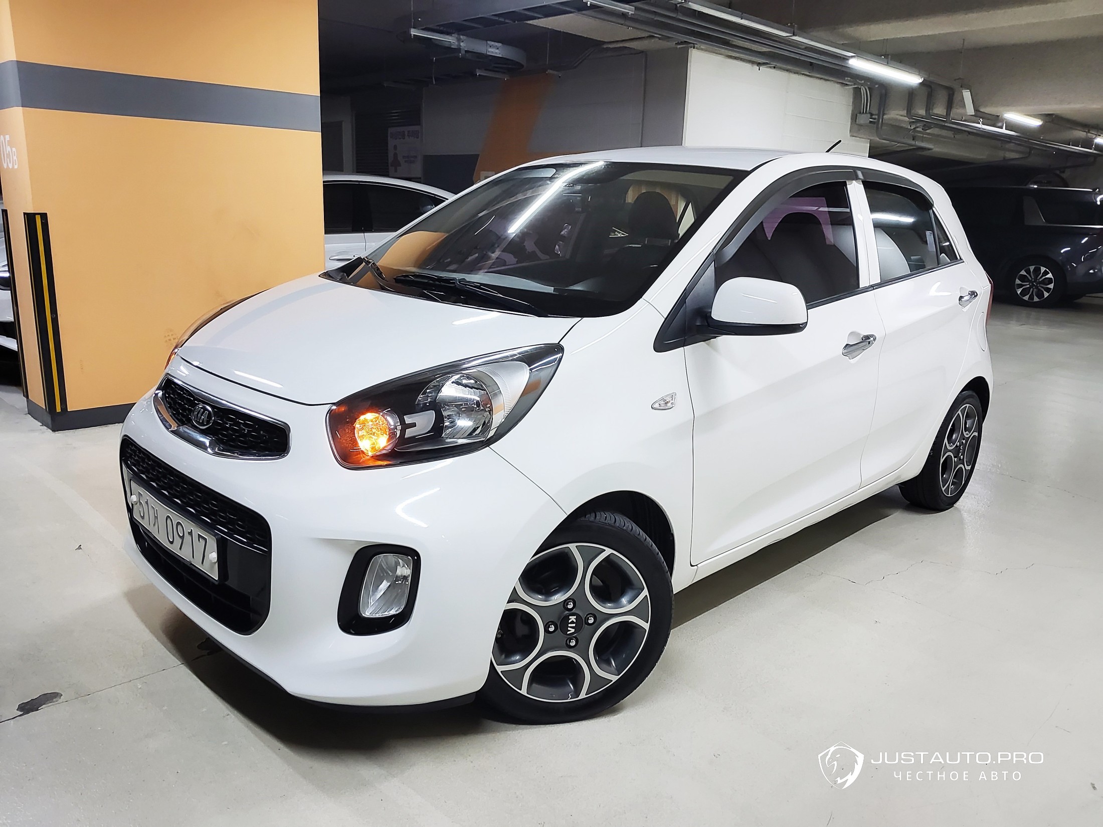 Автомобиль Kia morning