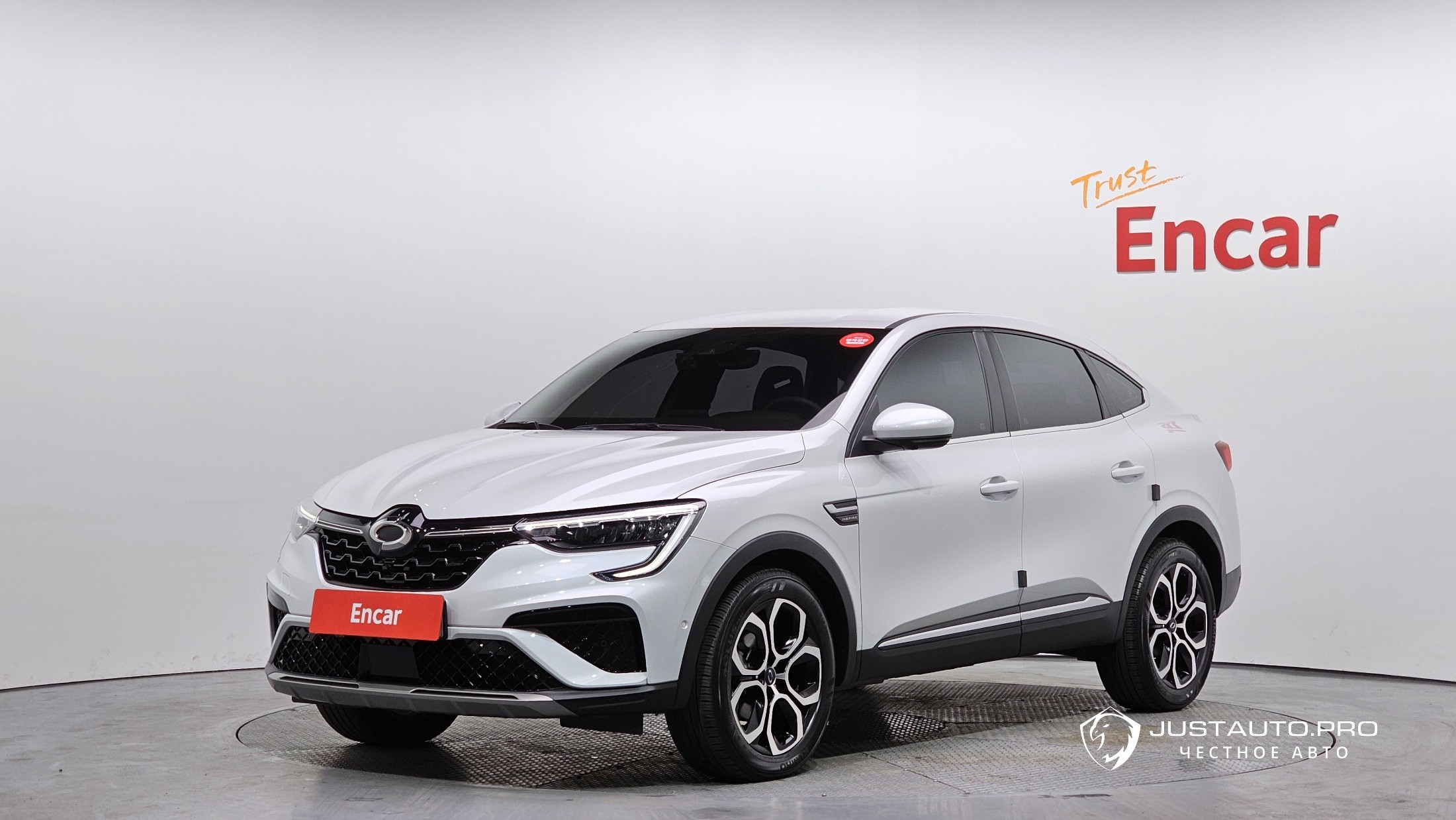 Автомобиль Renault-KoreaSamsung XM3