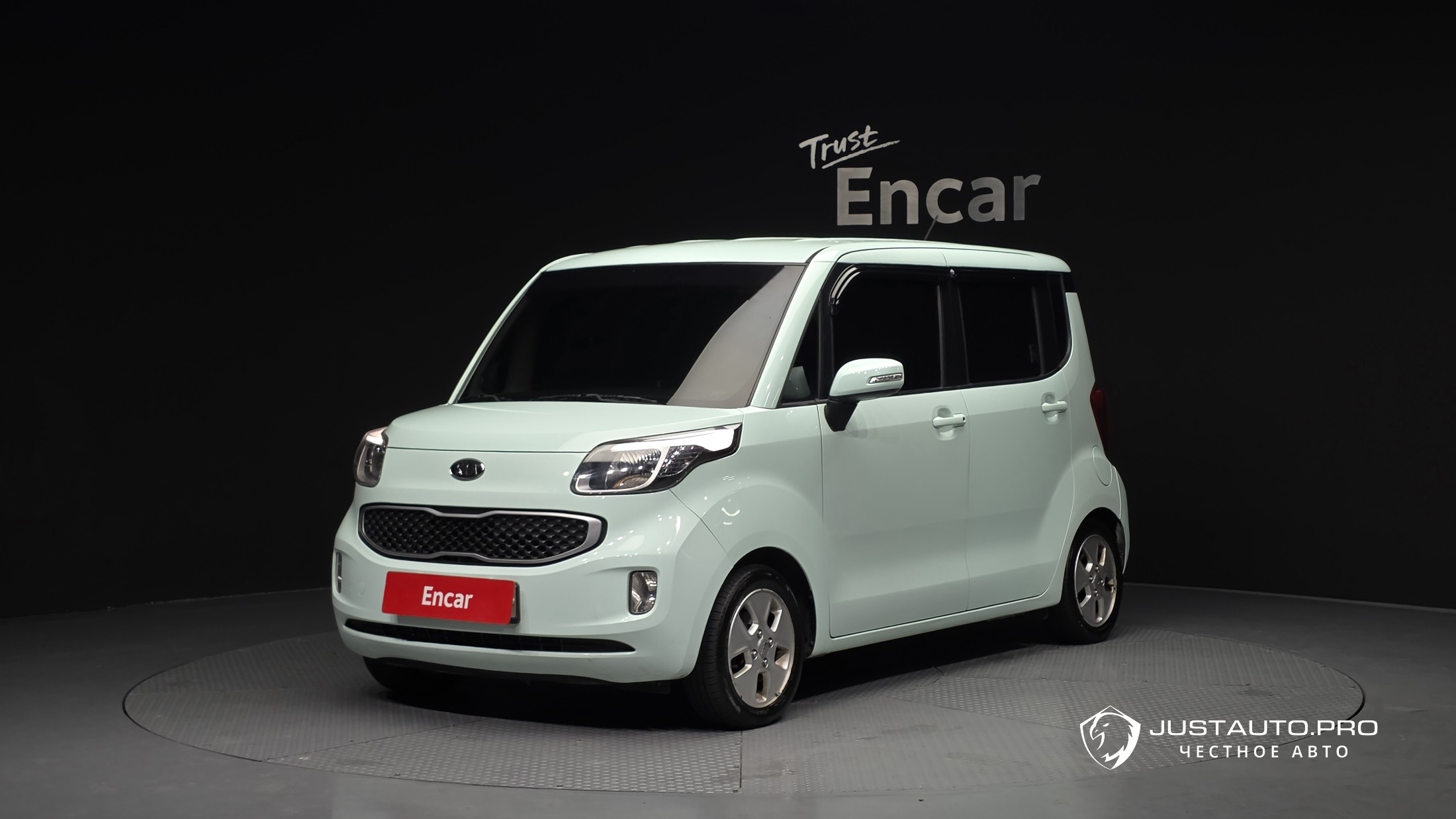 Автомобиль Kia RAY