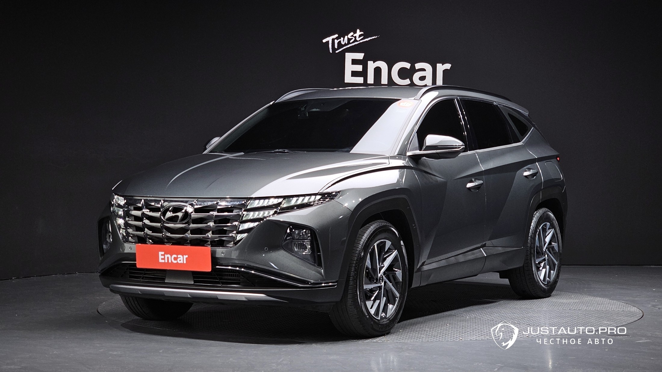 Автомобиль Hyundai Tucson