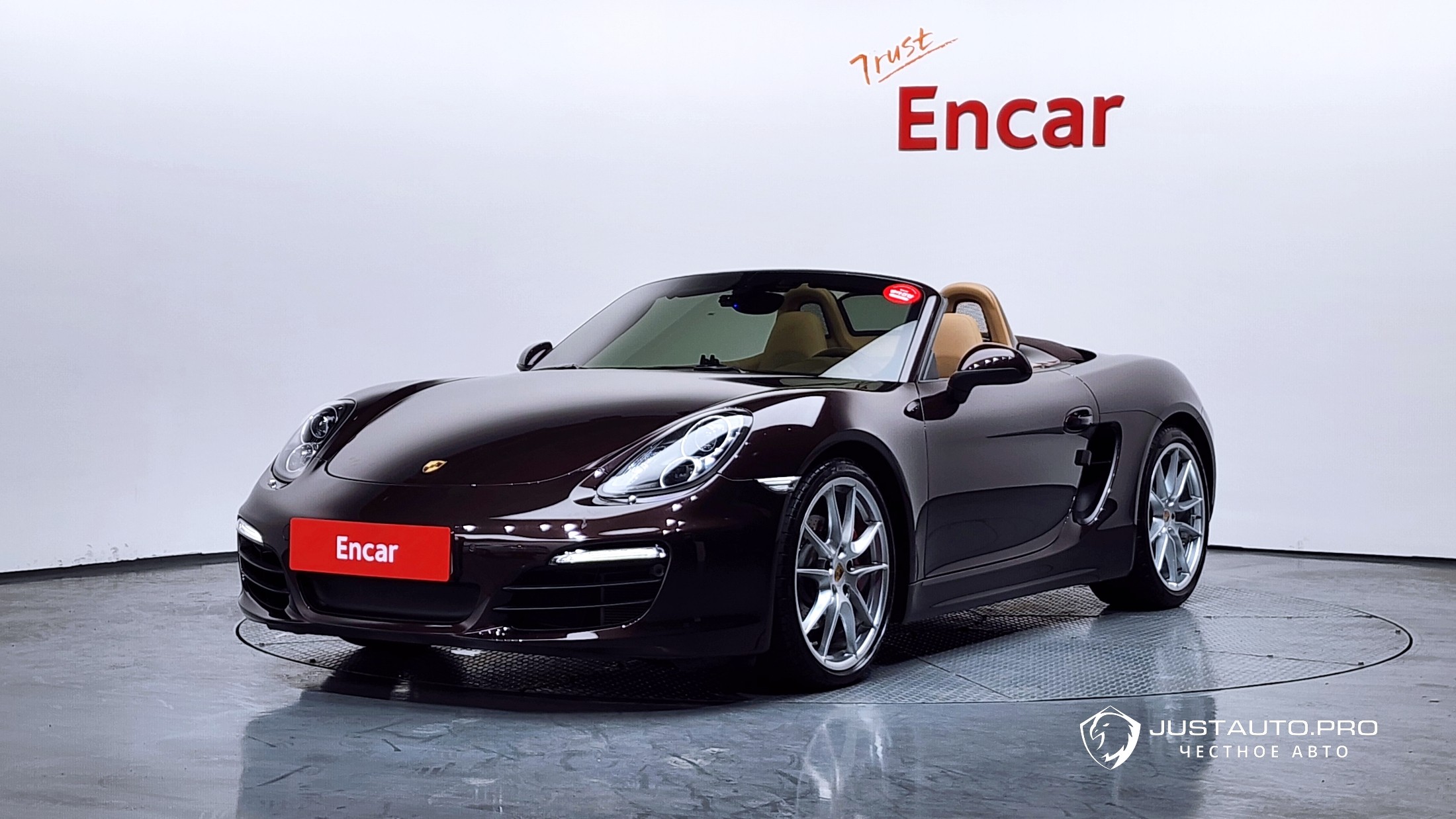 Автомобиль Porsche Boxster