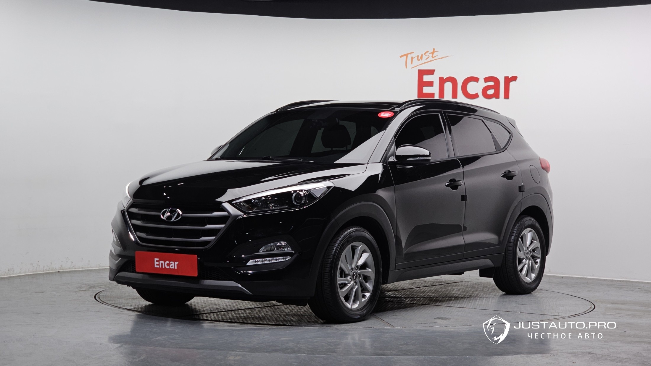 Автомобиль Hyundai Tucson