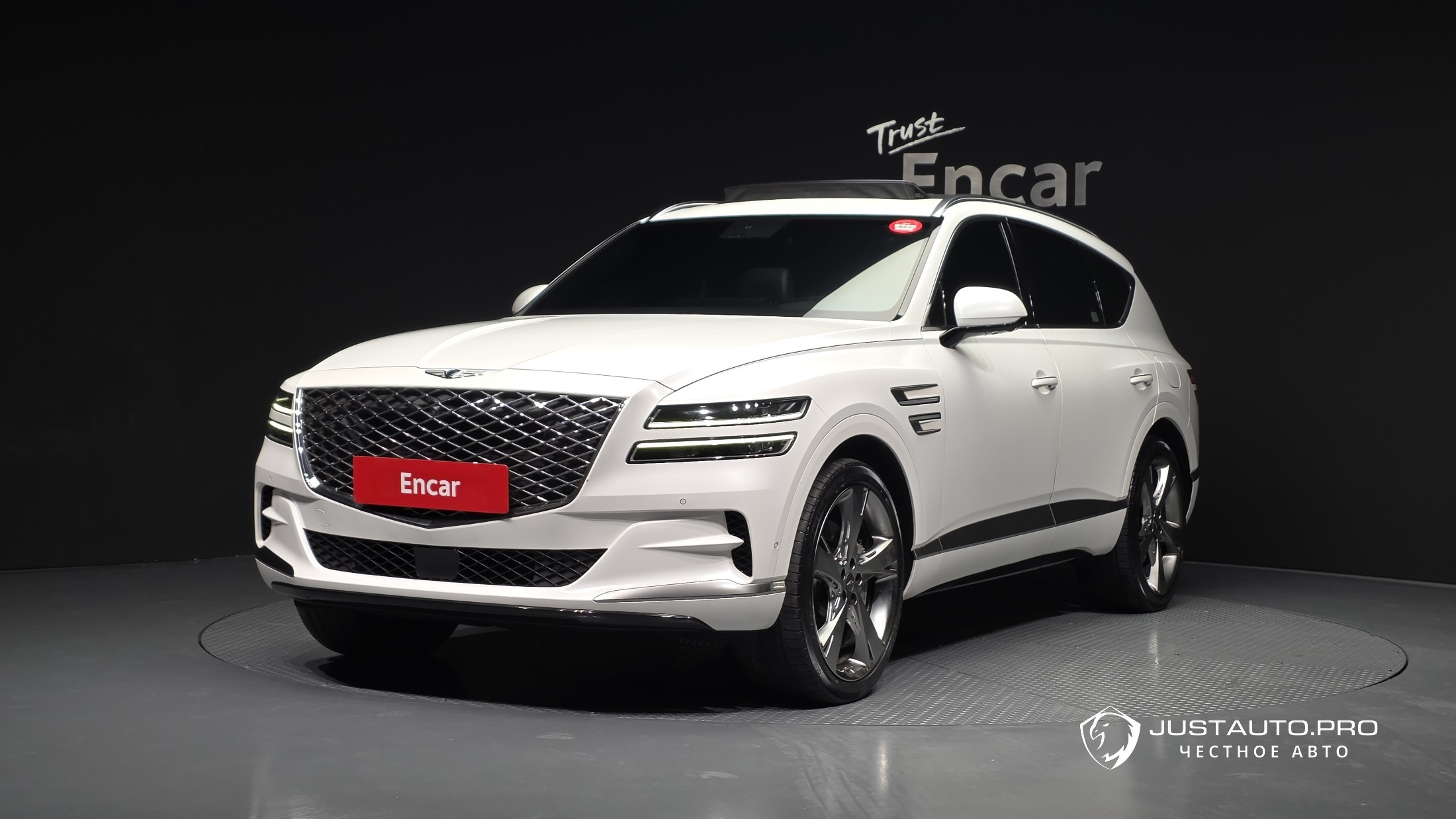 Автомобиль Genesis GV80