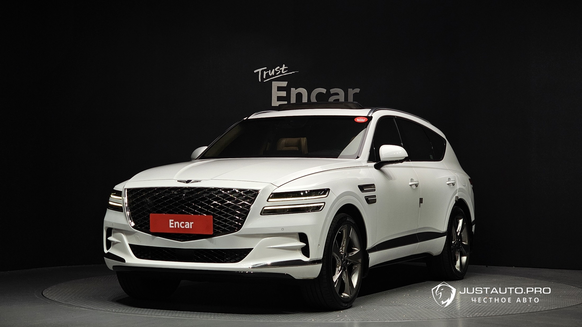 Автомобиль Genesis GV80