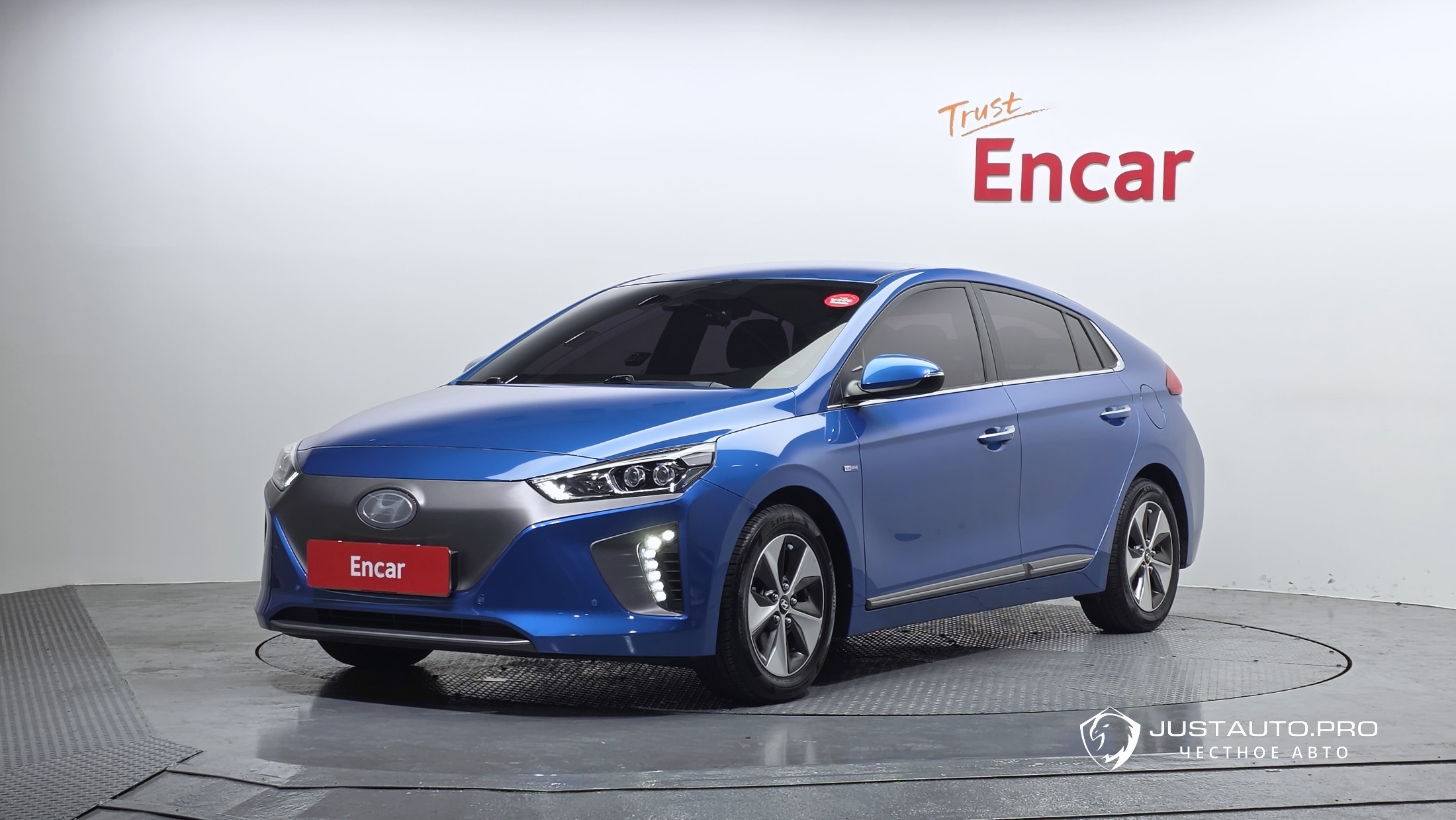 Автомобиль Hyundai Ioniq