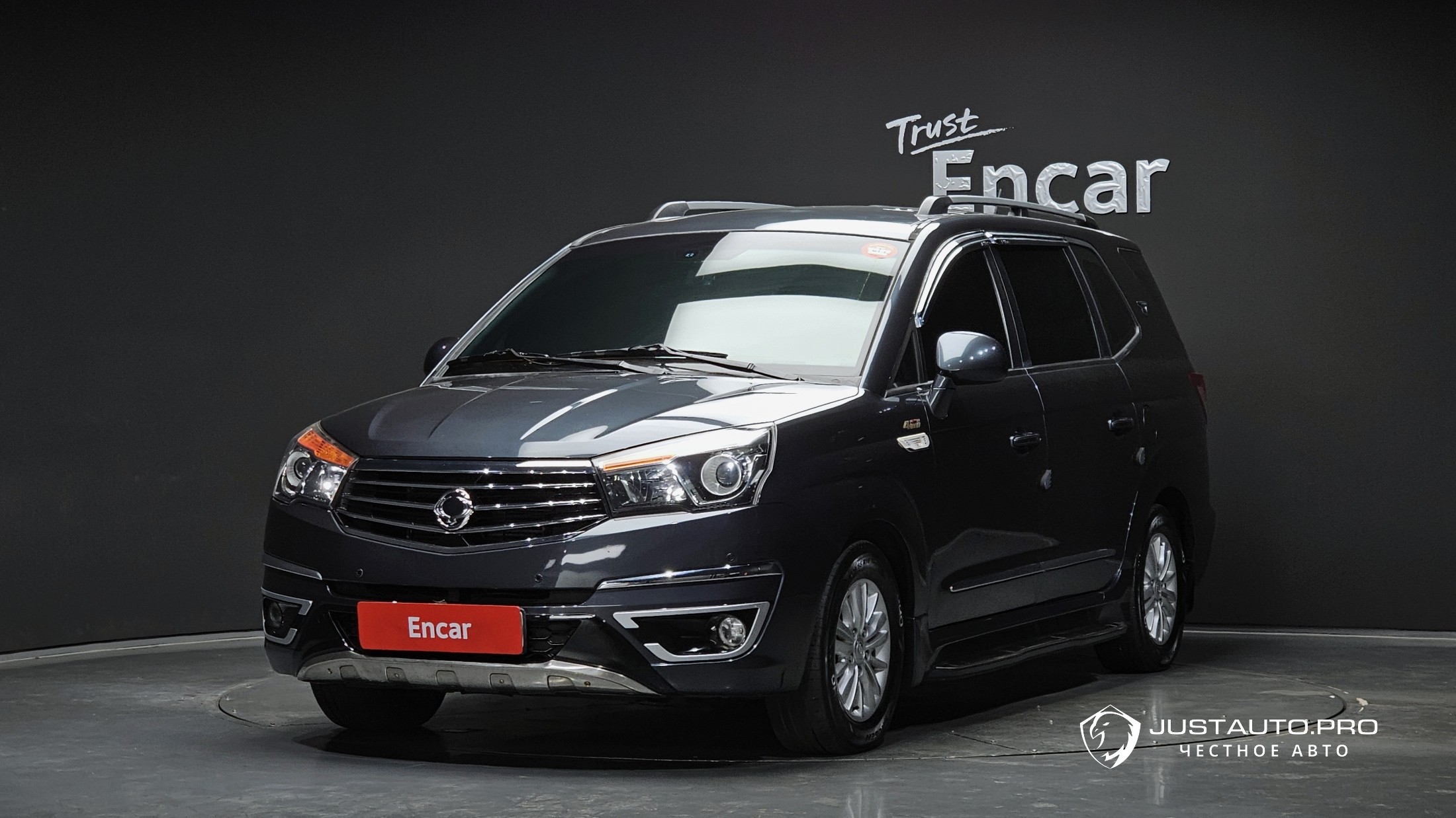 Автомобиль KG_Mobility_Ssangyong KORANDO