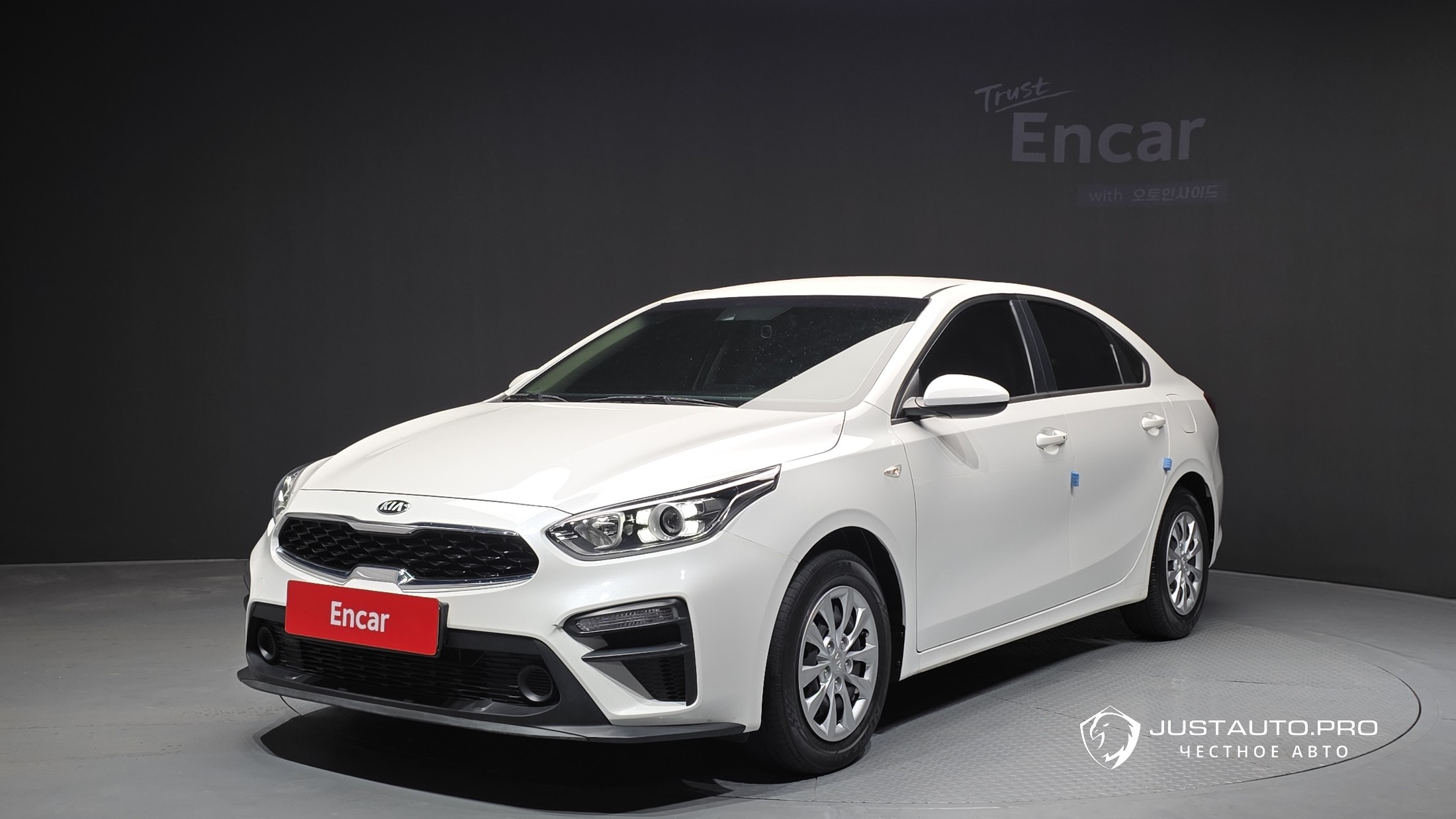 Автомобиль Kia K3