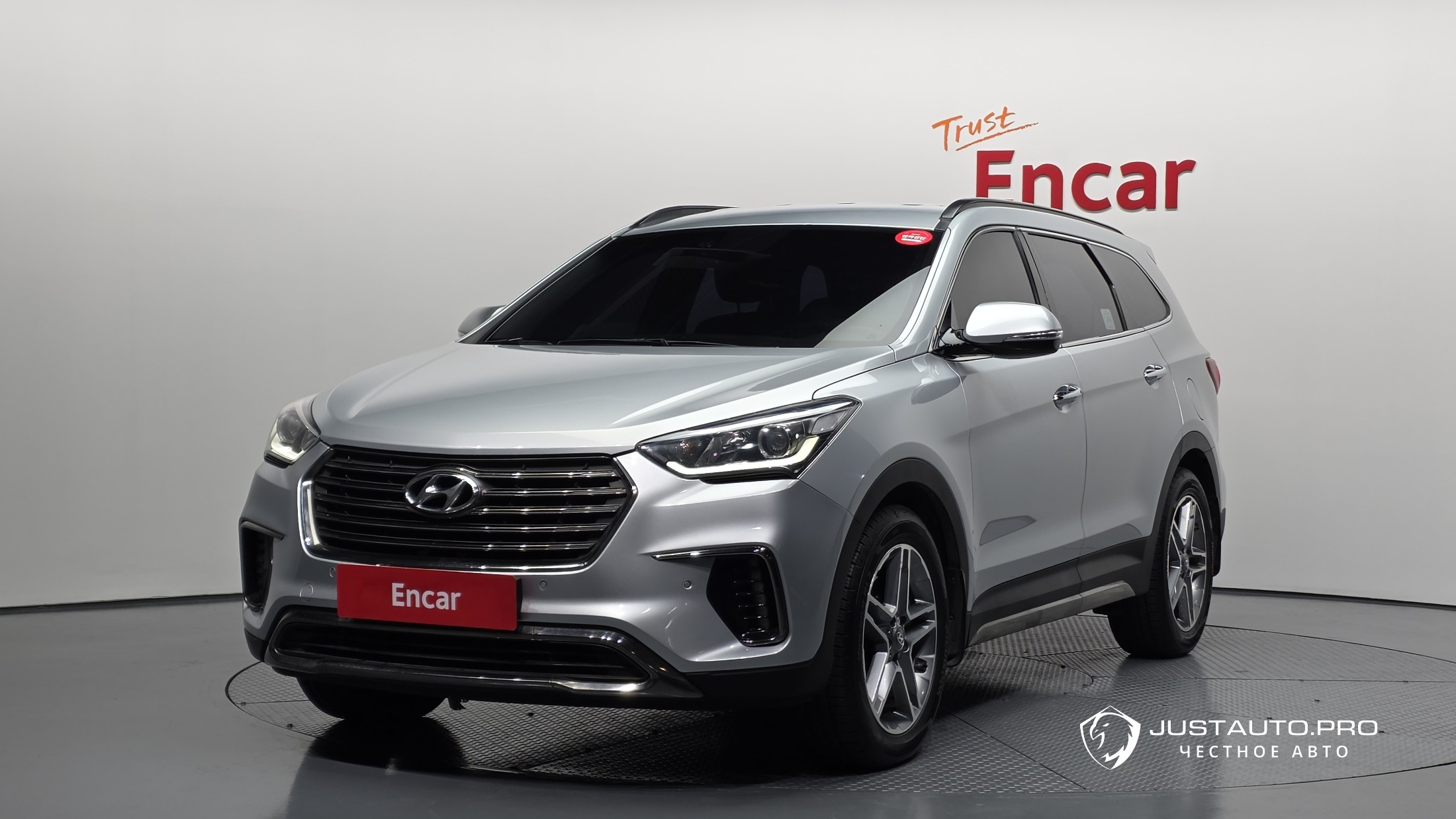 Автомобиль Hyundai Maxcruz