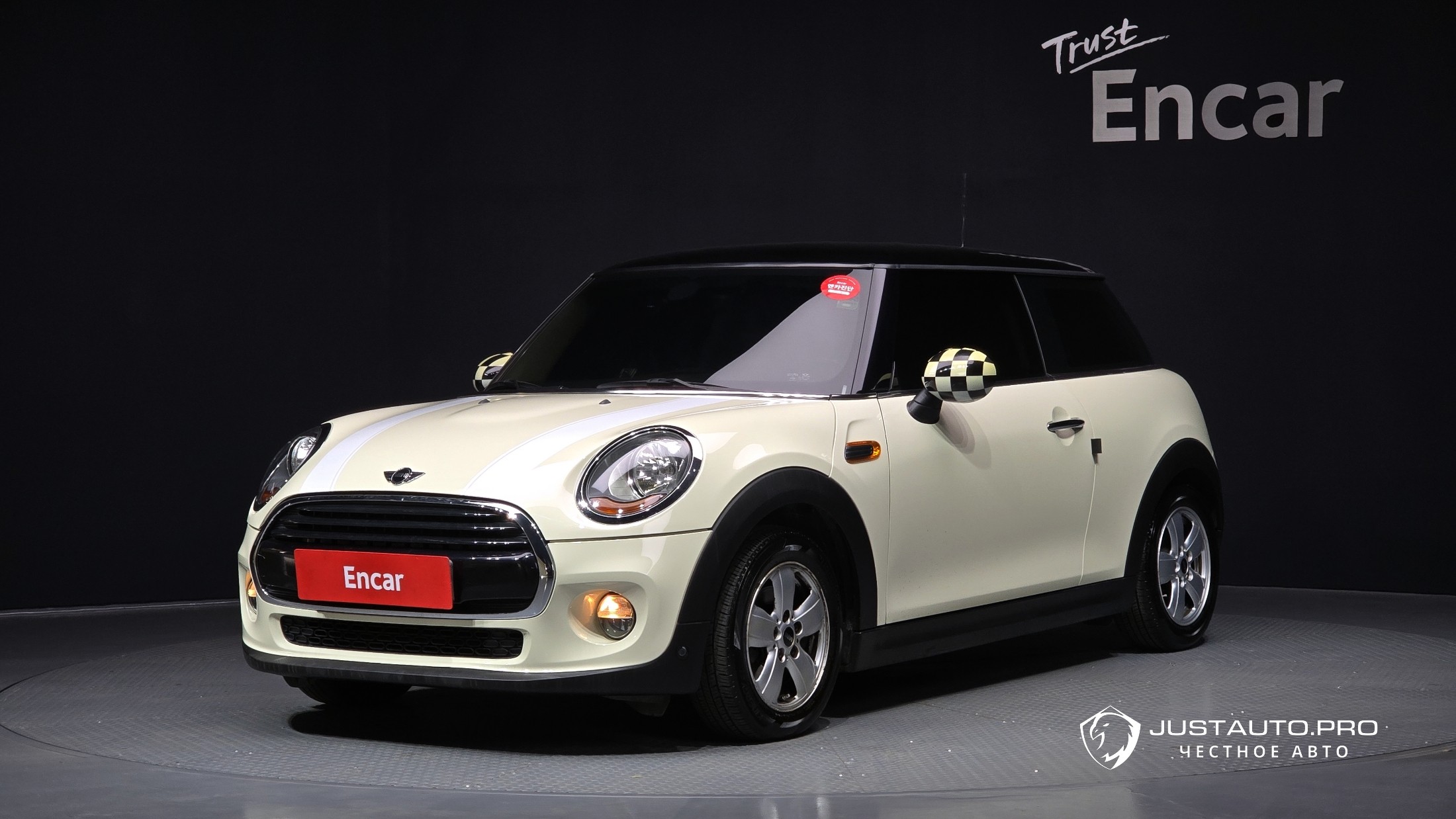 Автомобиль Mini Cooper