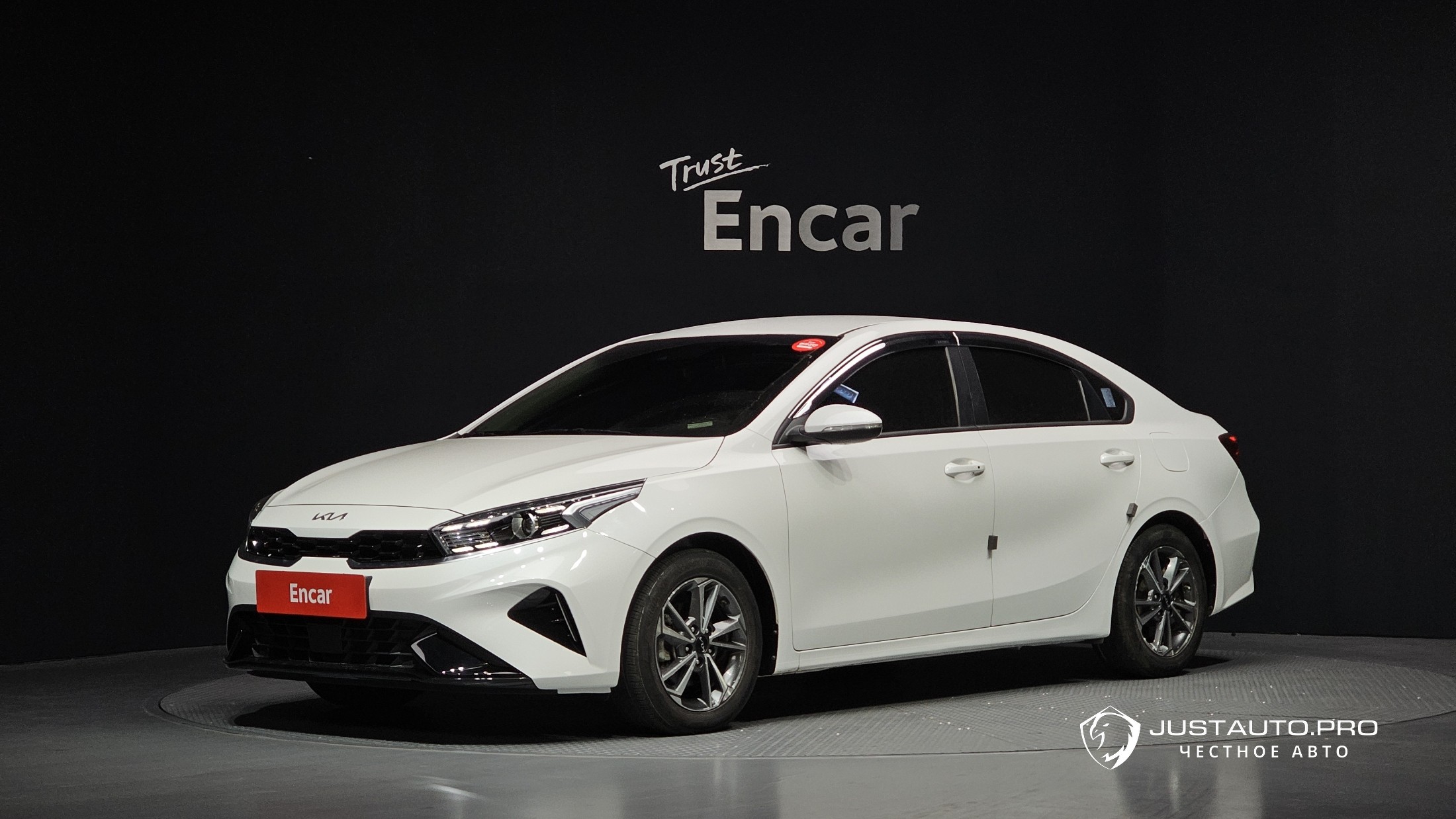 Автомобиль Kia K3