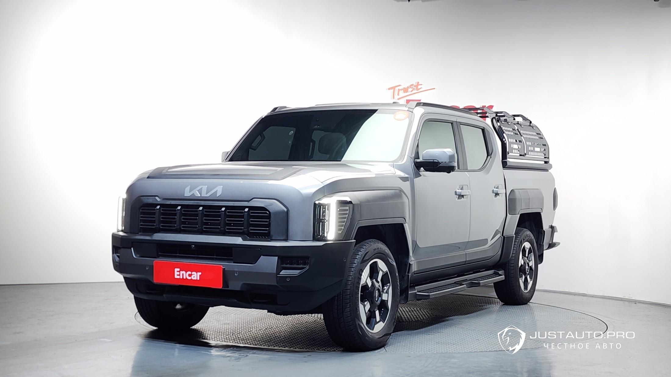 Автомобиль Kia Tasman