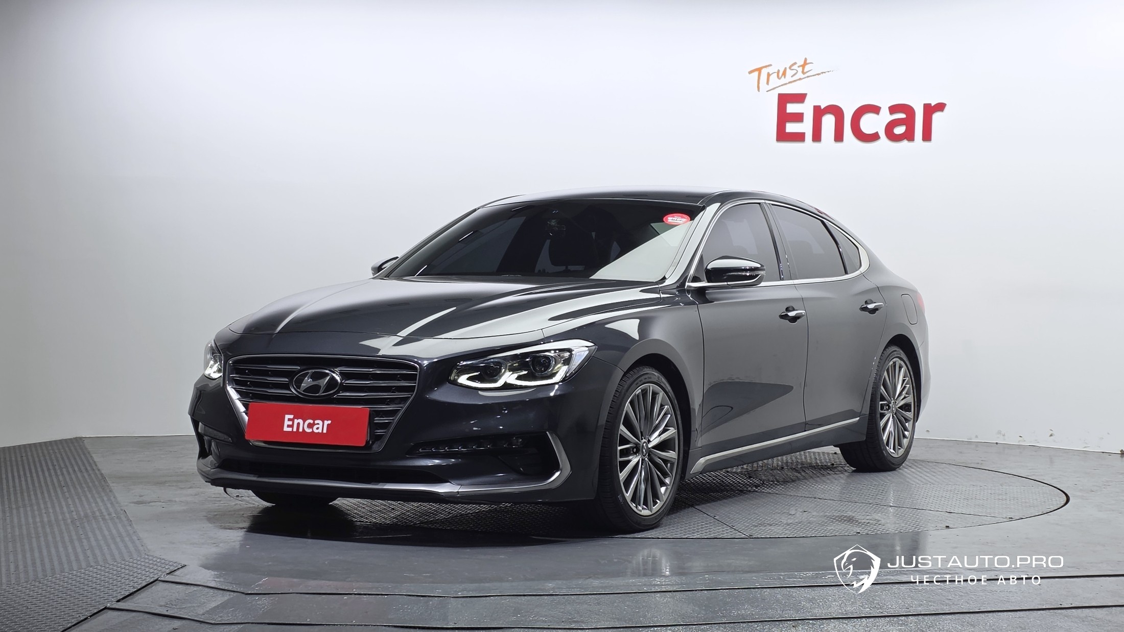 Автомобиль Hyundai Grandeur