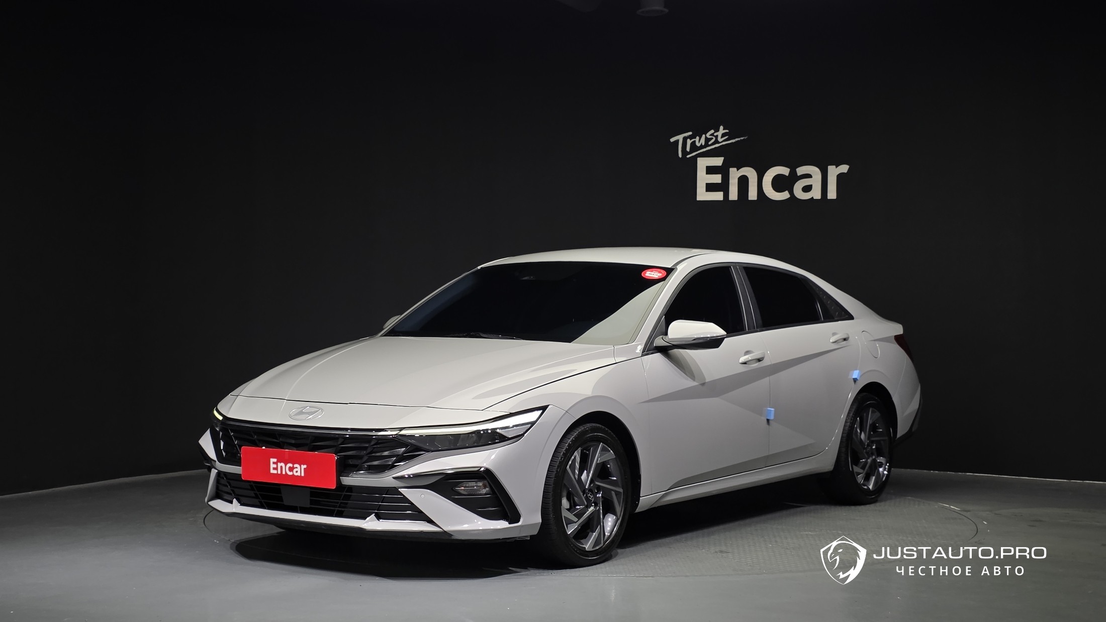 Автомобиль Hyundai AVANTE