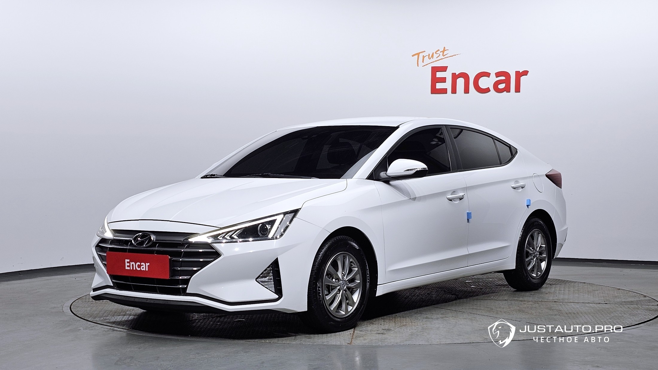Автомобиль Hyundai AVANTE