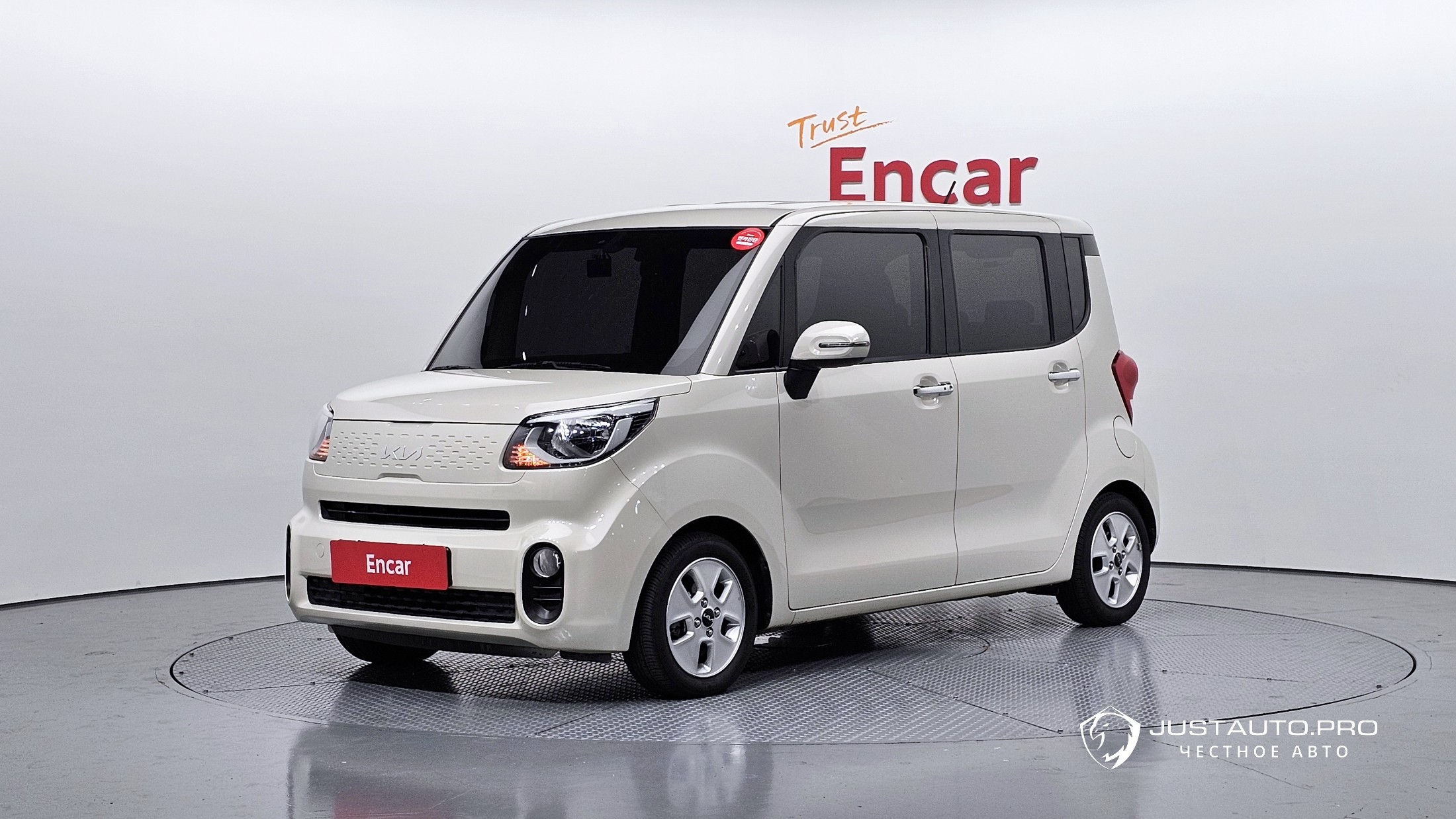 Автомобиль Kia RAY