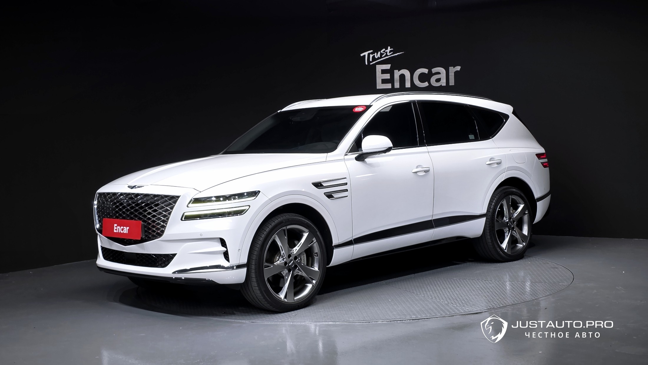 Автомобиль Genesis GV80