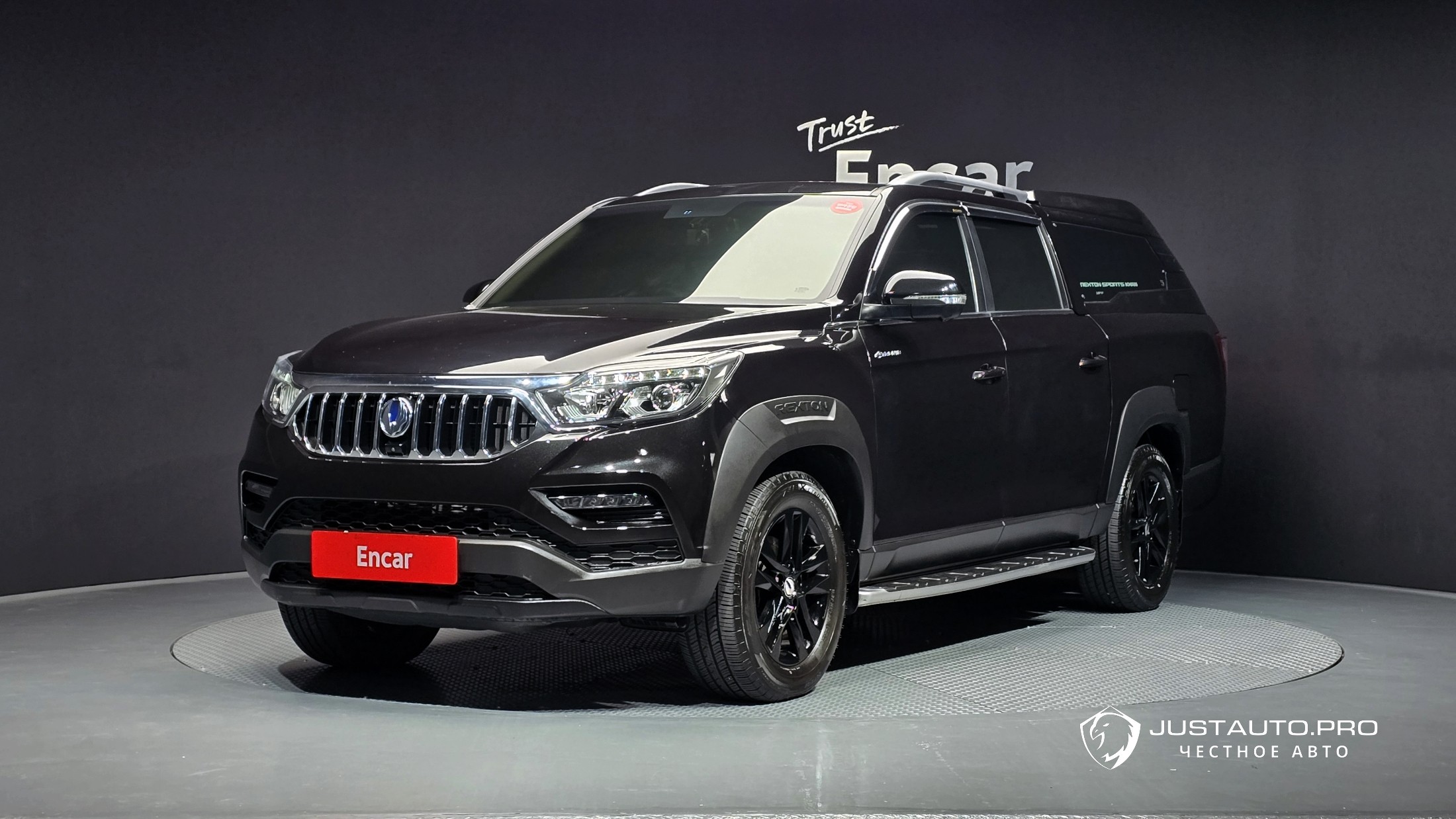 Автомобиль KG_Mobility_Ssangyong Rexton