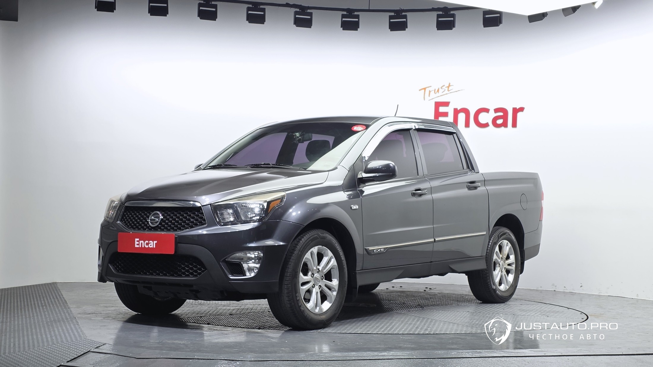 Автомобиль KG_Mobility_Ssangyong KORANDO