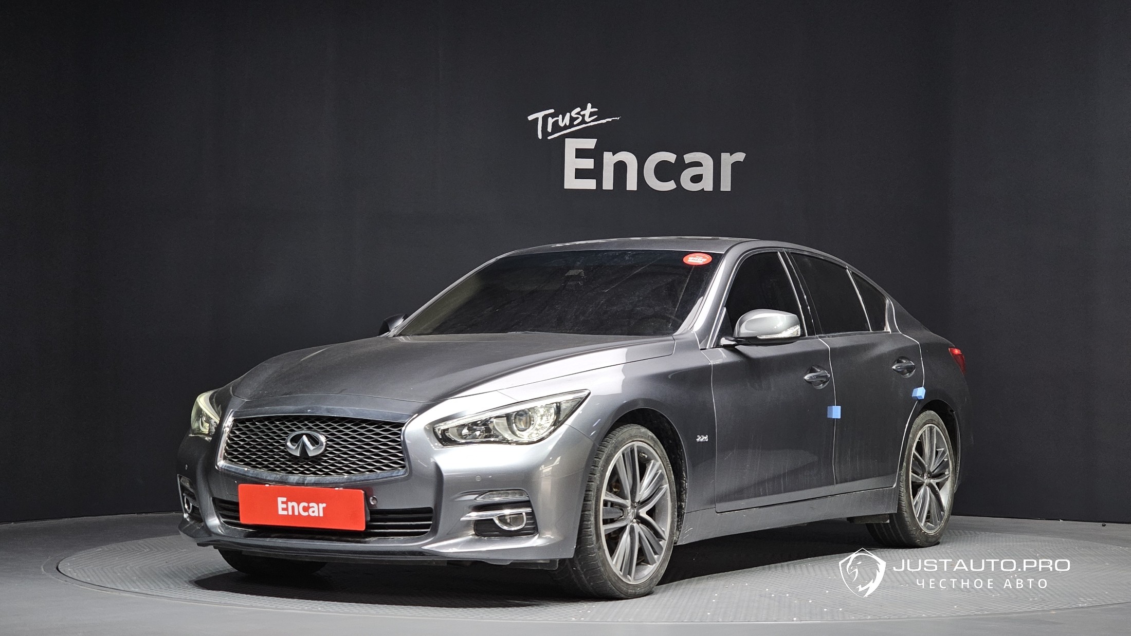 Автомобиль Infiniti Q50
