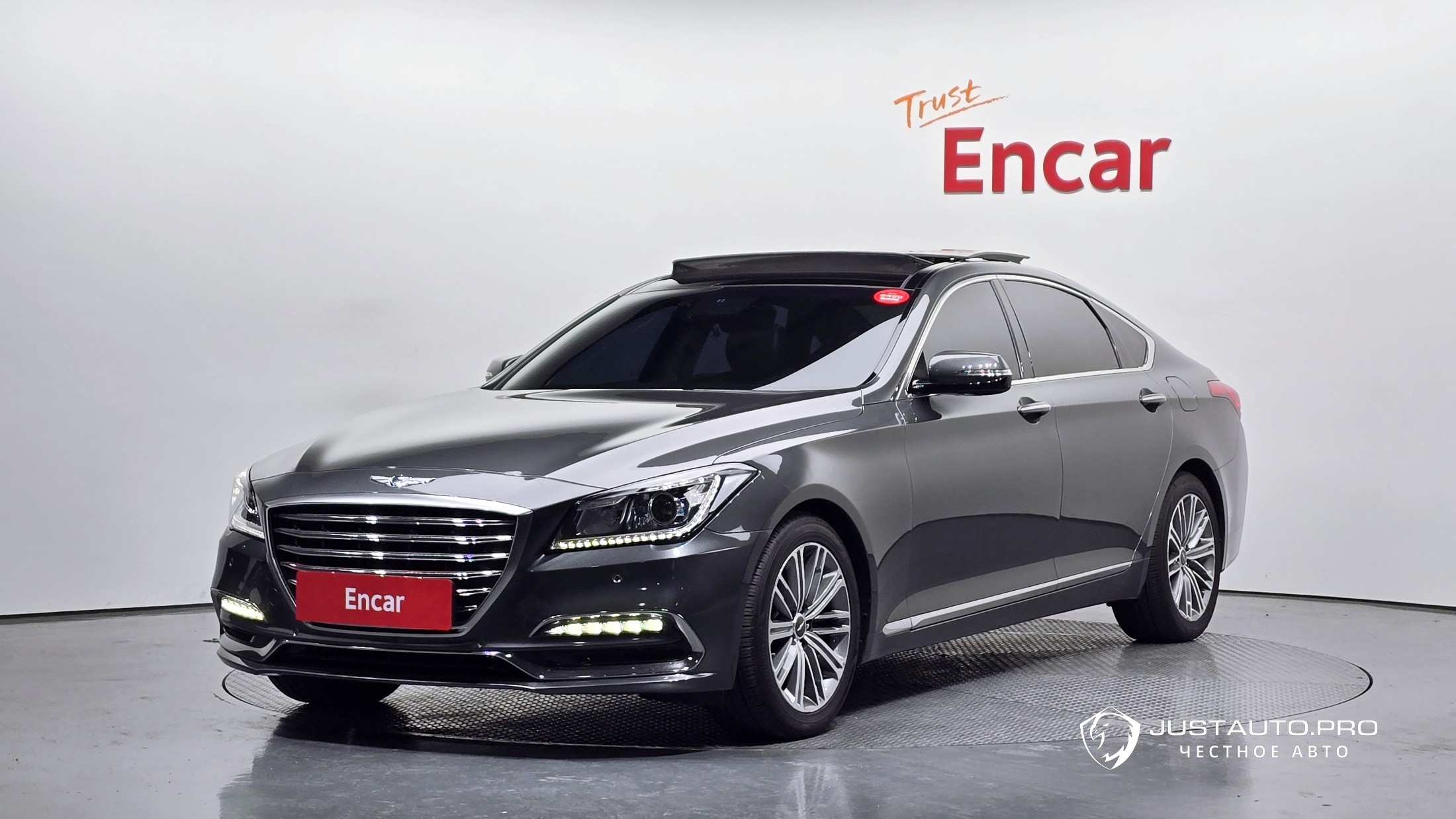 Автомобиль Genesis G80